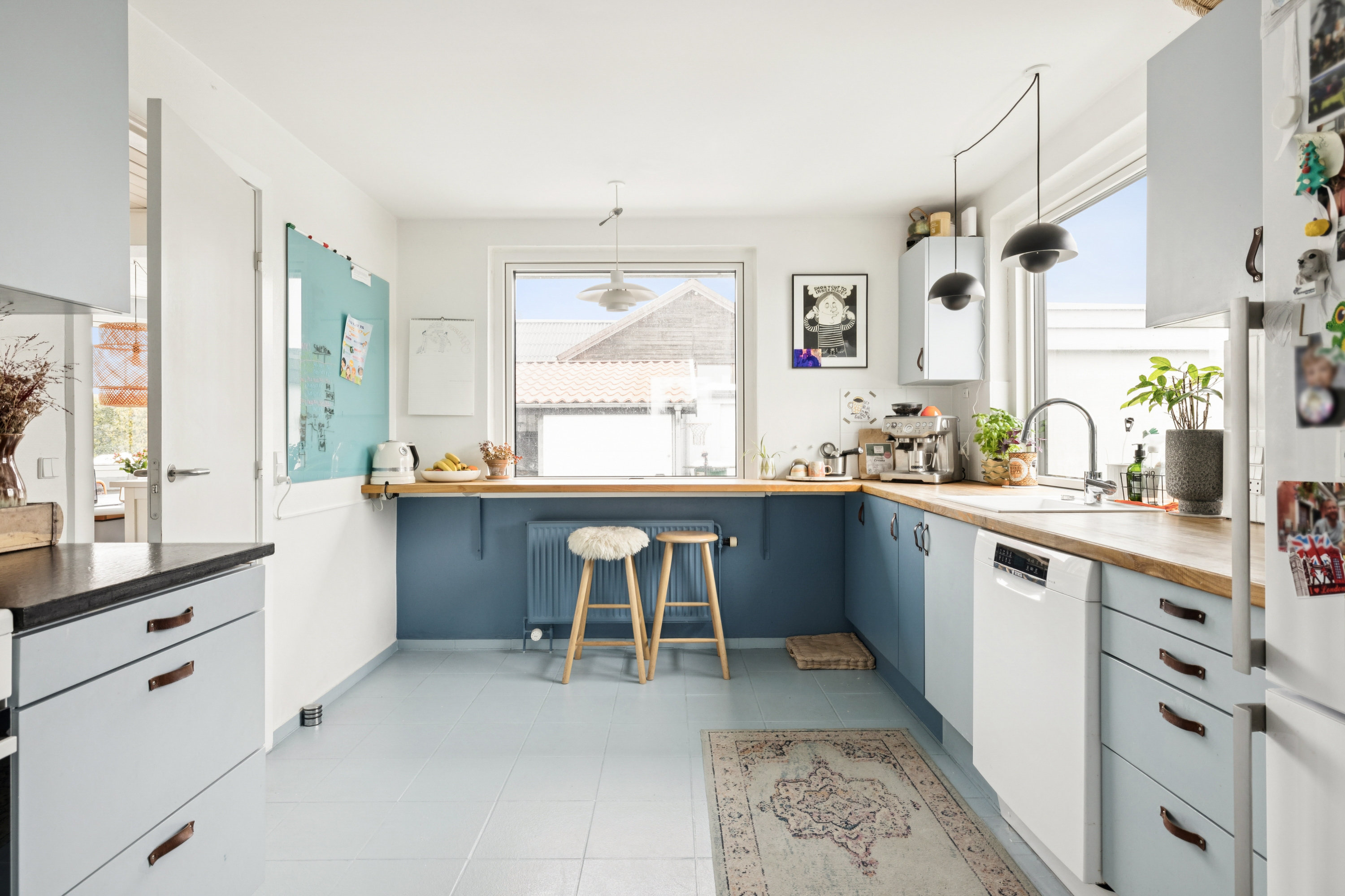 Fremhævet køkken billede i fuldskærmstilstand. Billede af Topasvej 3, 8541 Skødstrup