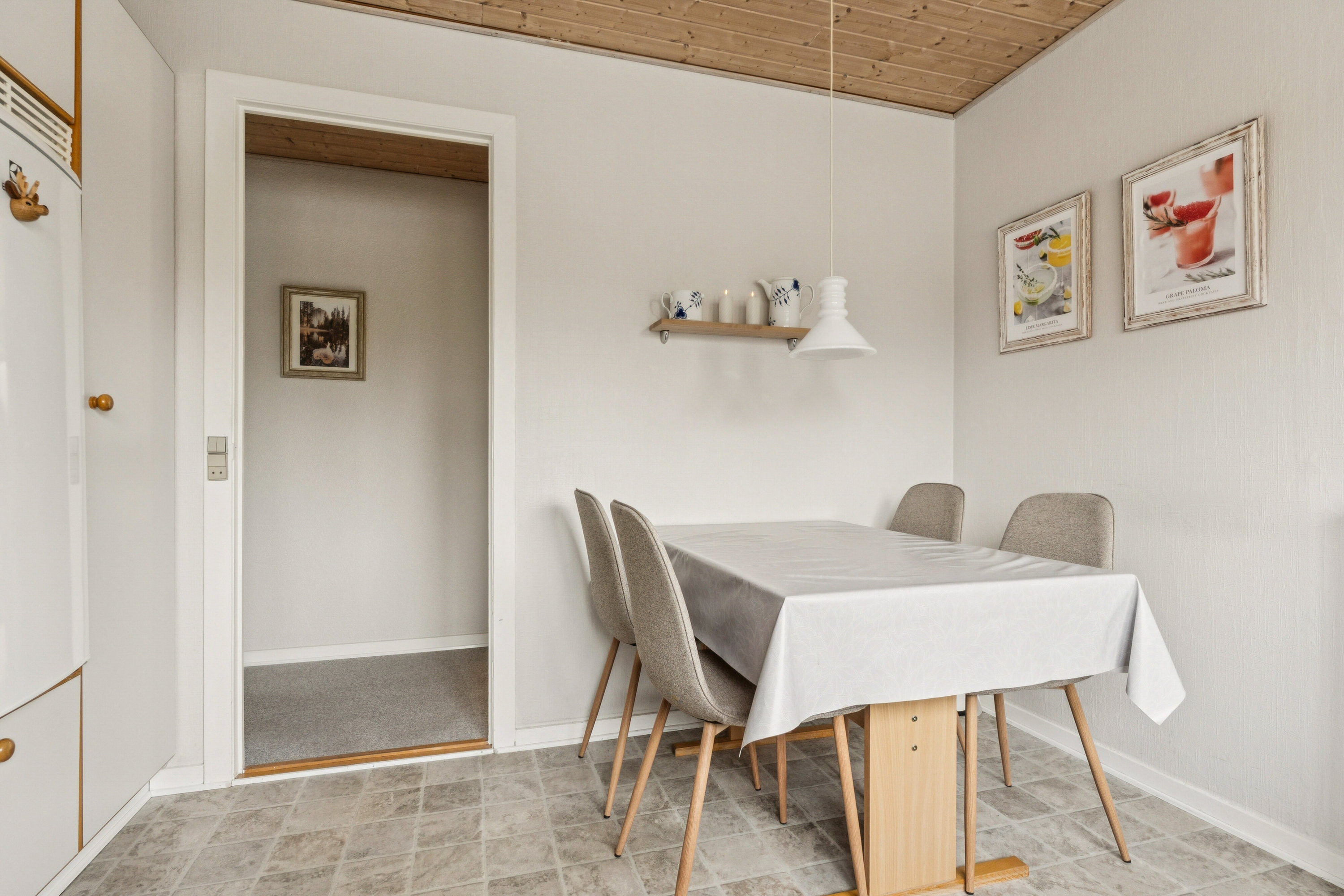 Fremhævet spisestue billede i fuldskærmstilstand. Billede af Søndervænget 2, Hvidbjerg, 7790 Thyholm