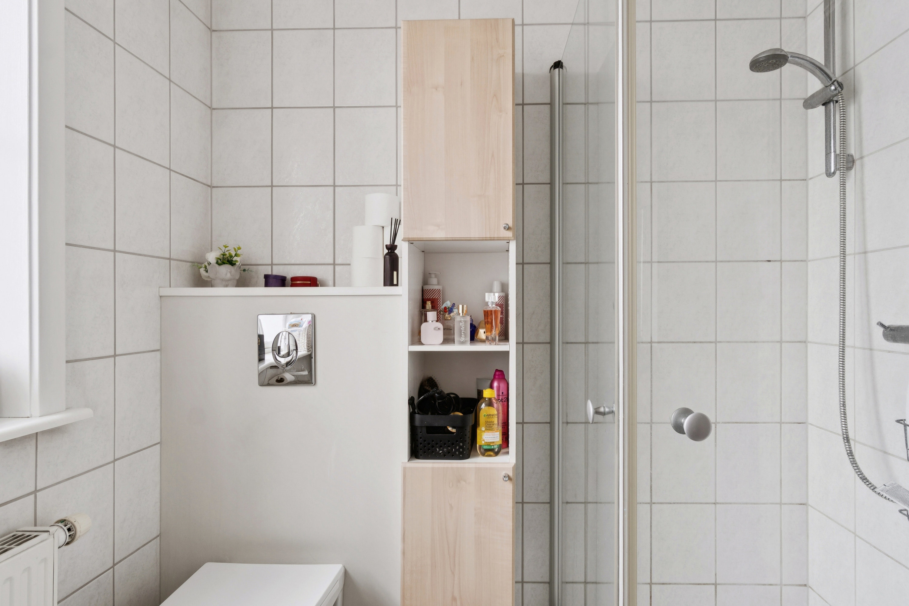 Fremhævet badeværelse billede i fuldskærmstilstand. Billede af Østergade 62D, Rønne, 3700 Rønne