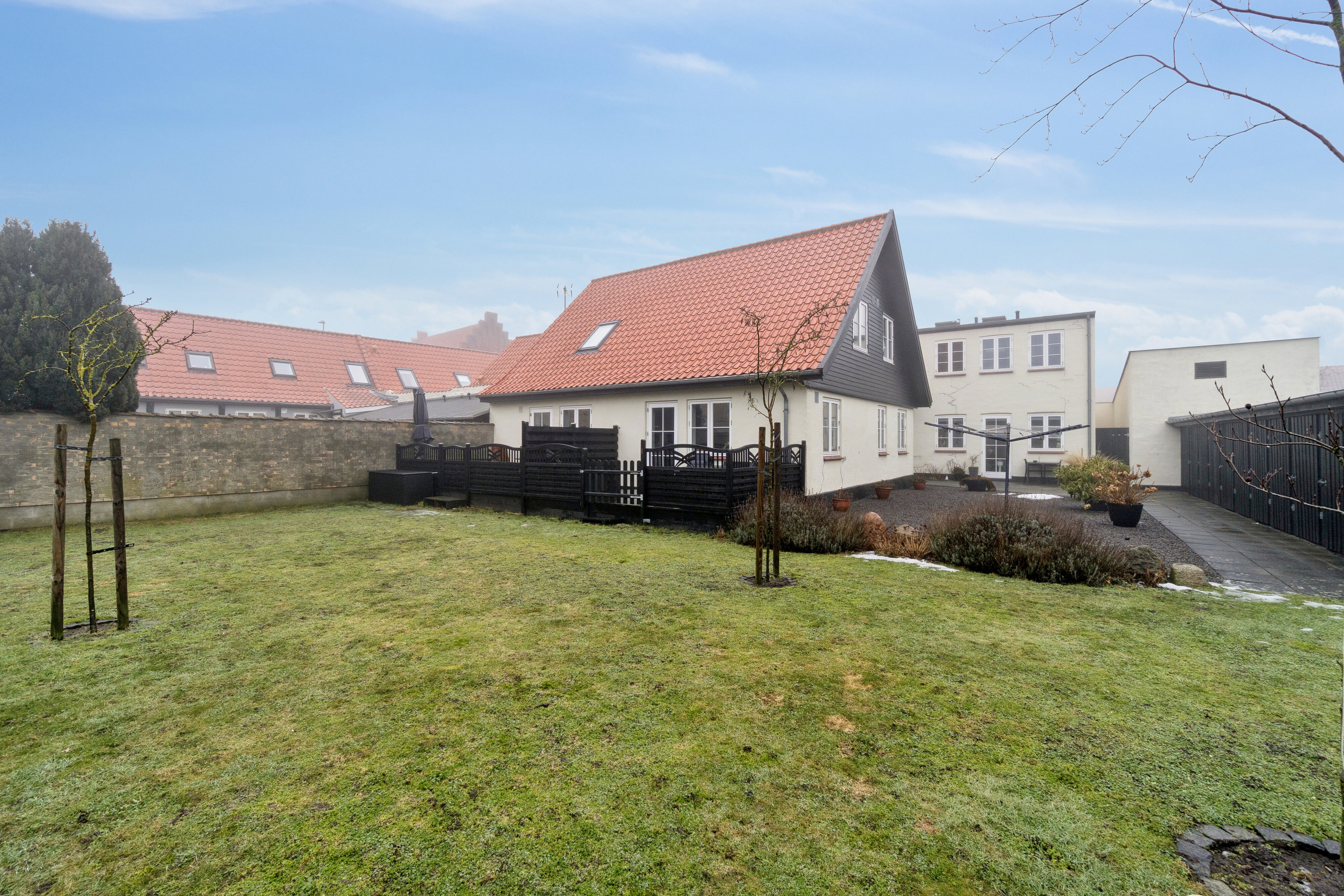 Fremhævet udendørs billede i fuldskærmstilstand. Billede af Østergade 62D, Rønne, 3700 Rønne