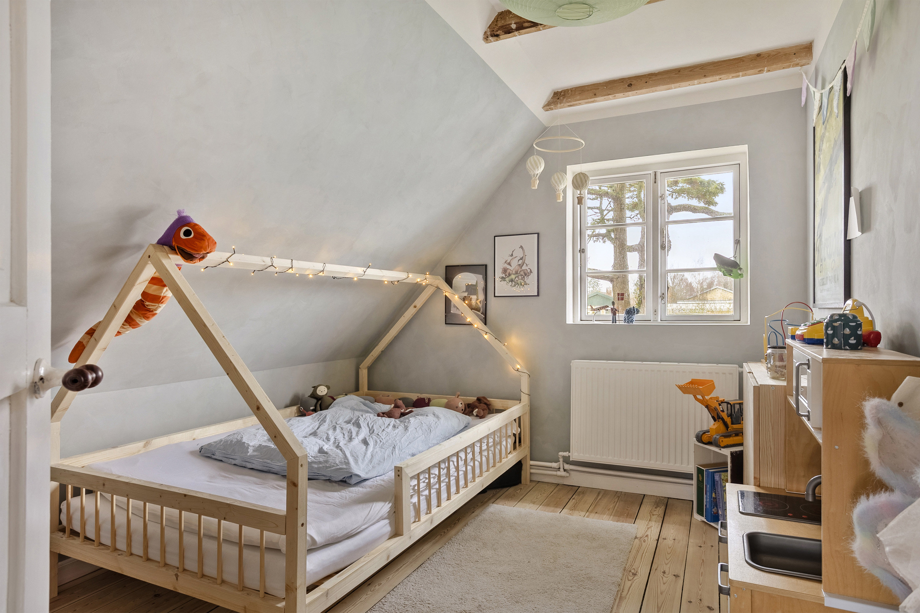 Fremhævet soveværelse billede i fuldskærmstilstand. Billede af Drosselvej 33, 6100 Haderslev