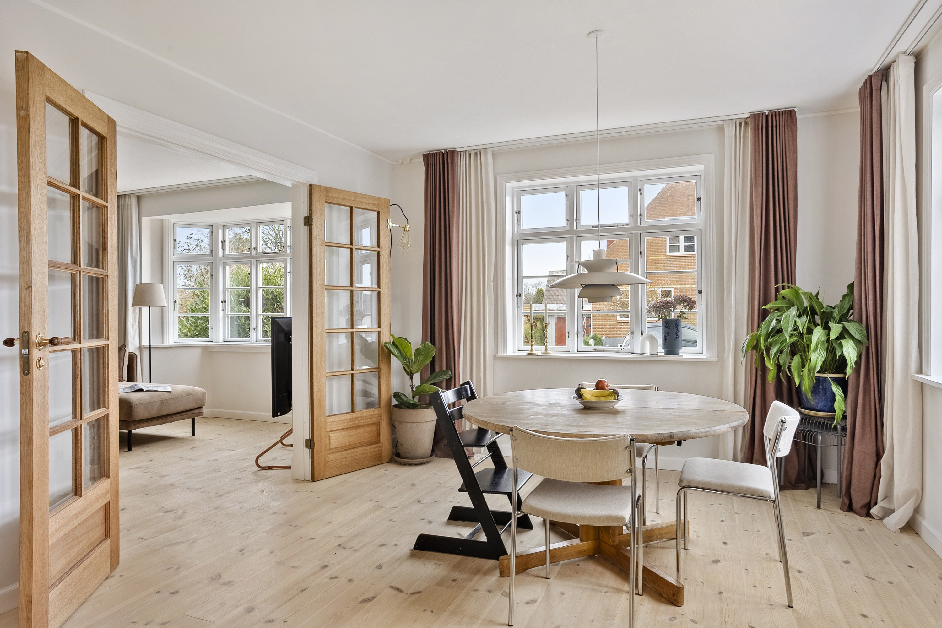 Fremhævet spisestue billede i fuldskærmstilstand. Billede af Drosselvej 33, 6100 Haderslev