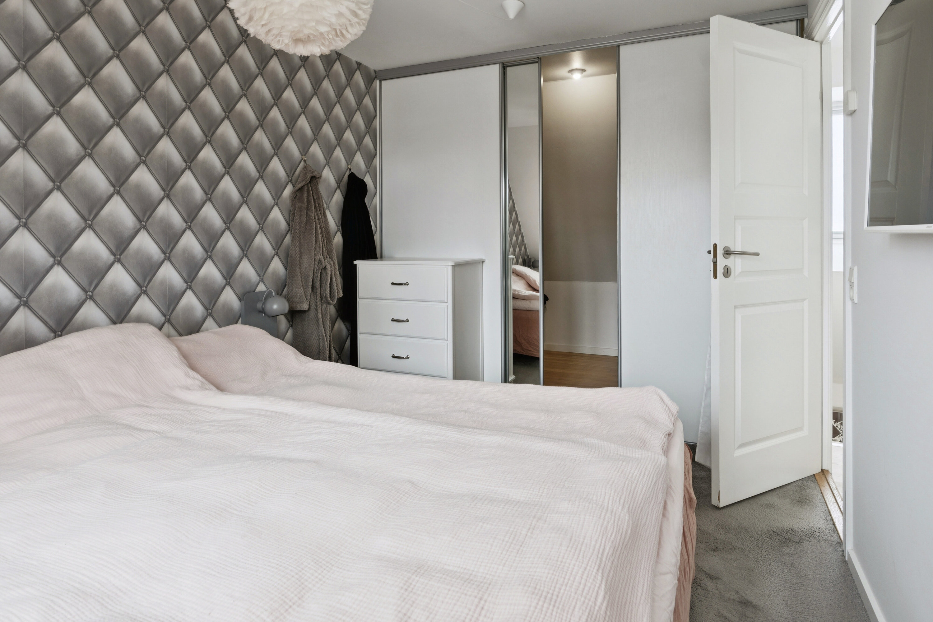 Fremhævet soveværelse billede i fuldskærmstilstand. Billede af Mejerihusene 1, 2600 Glostrup