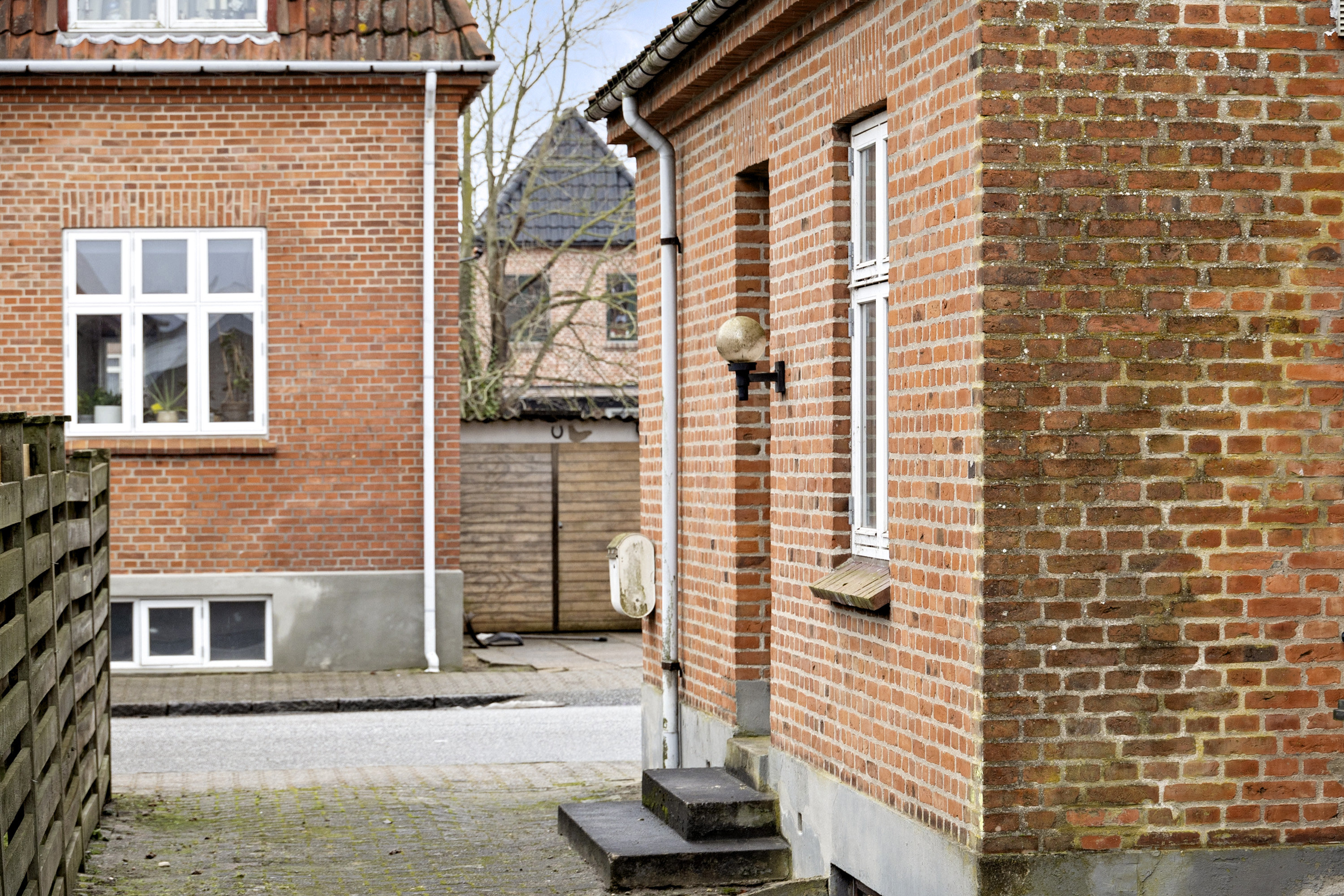 Fremhævet entré billede i fuldskærmstilstand. Billede af Thorsvej 33, 7000 Fredericia