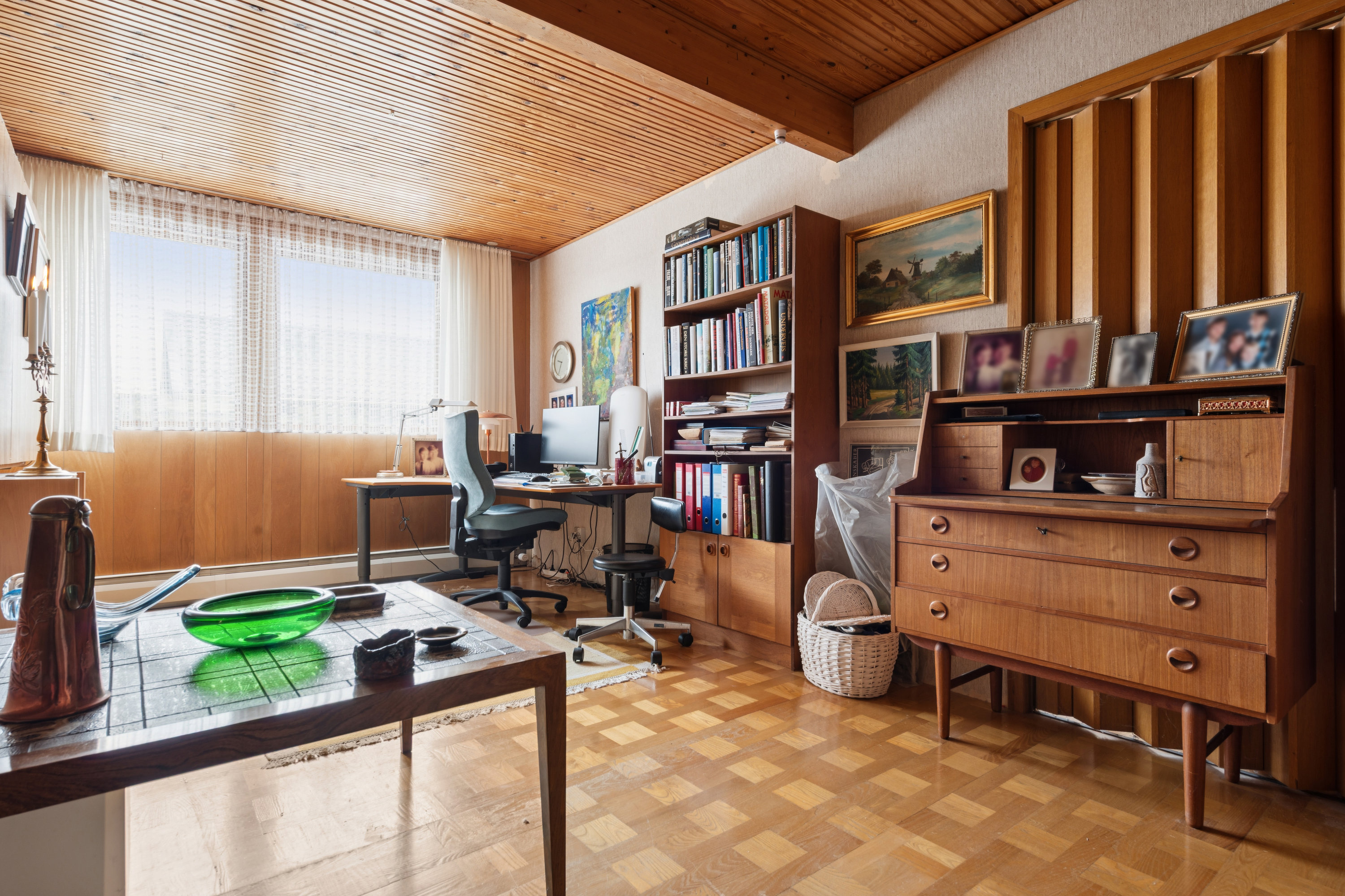 Fremhævet stue billede i fuldskærmstilstand. Billede af Porsager 21, 2620 Albertslund