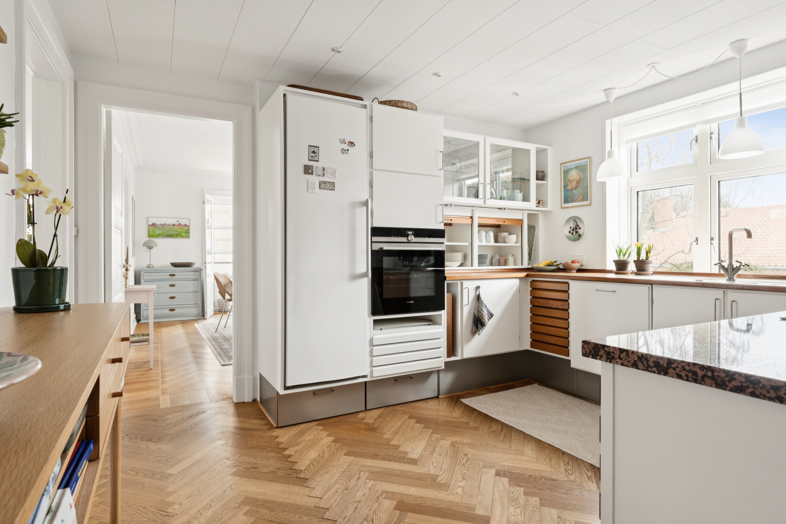 Fremhævet køkken billede i fuldskærmstilstand. Billede af Solkrogen 3, st.., Hasseris, 9000 Aalborg