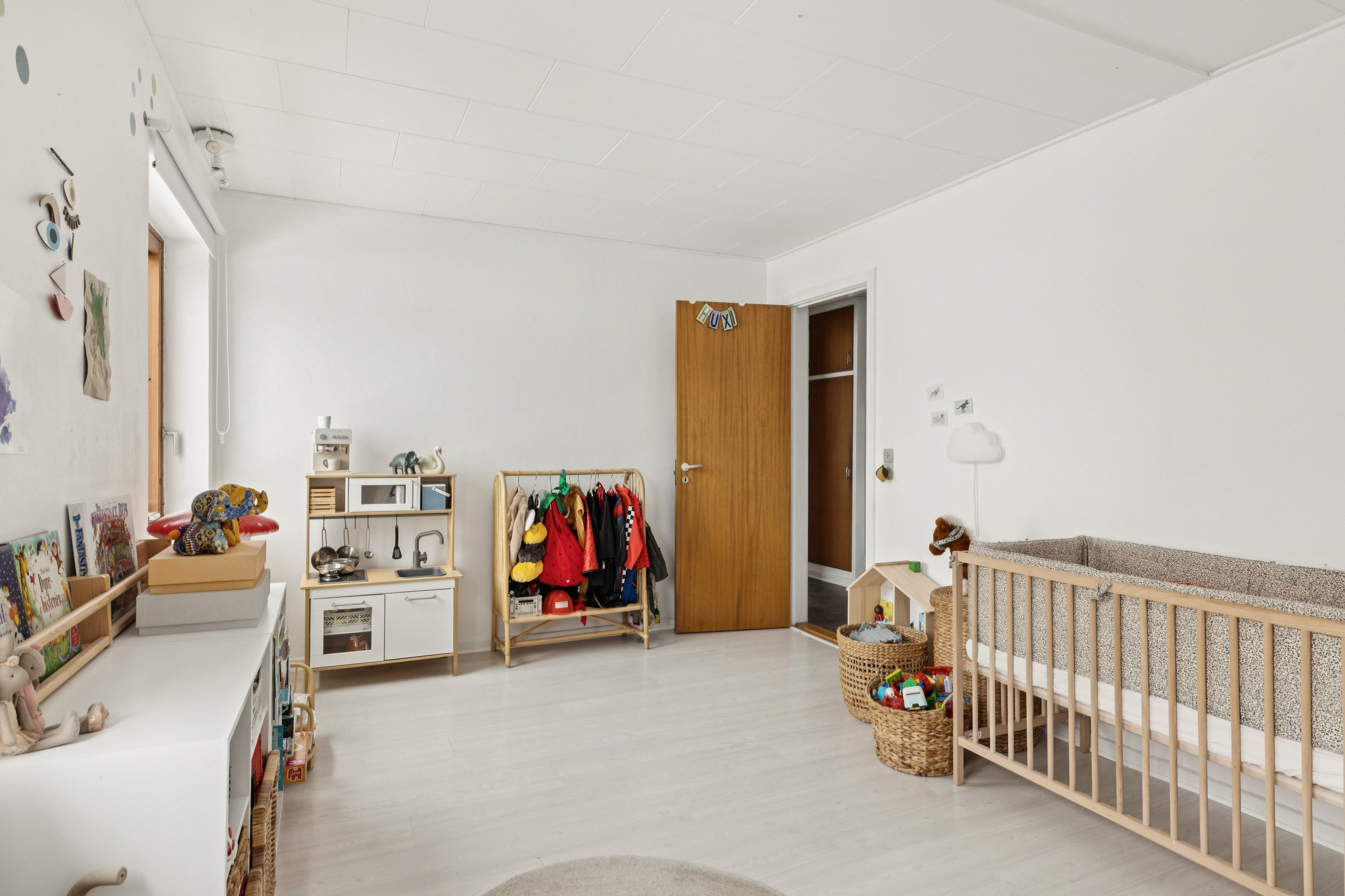 Fremhævet værelse billede i fuldskærmstilstand. Billede af Moesbakken 4, 8410 Rønde