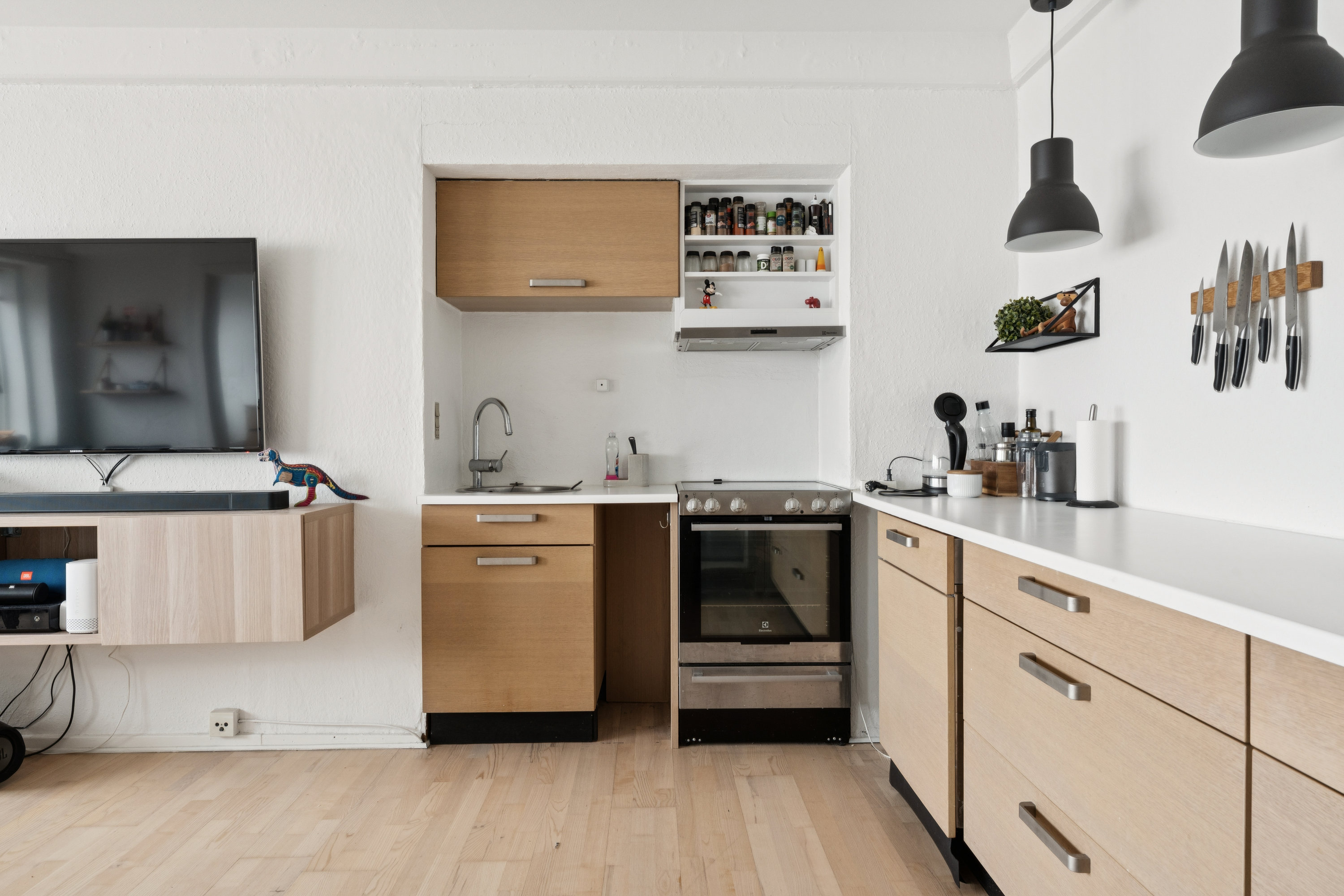 Fremhævet køkken billede i fuldskærmstilstand. Billede af Vesterbro 127, 11. 1107., 9000 Aalborg