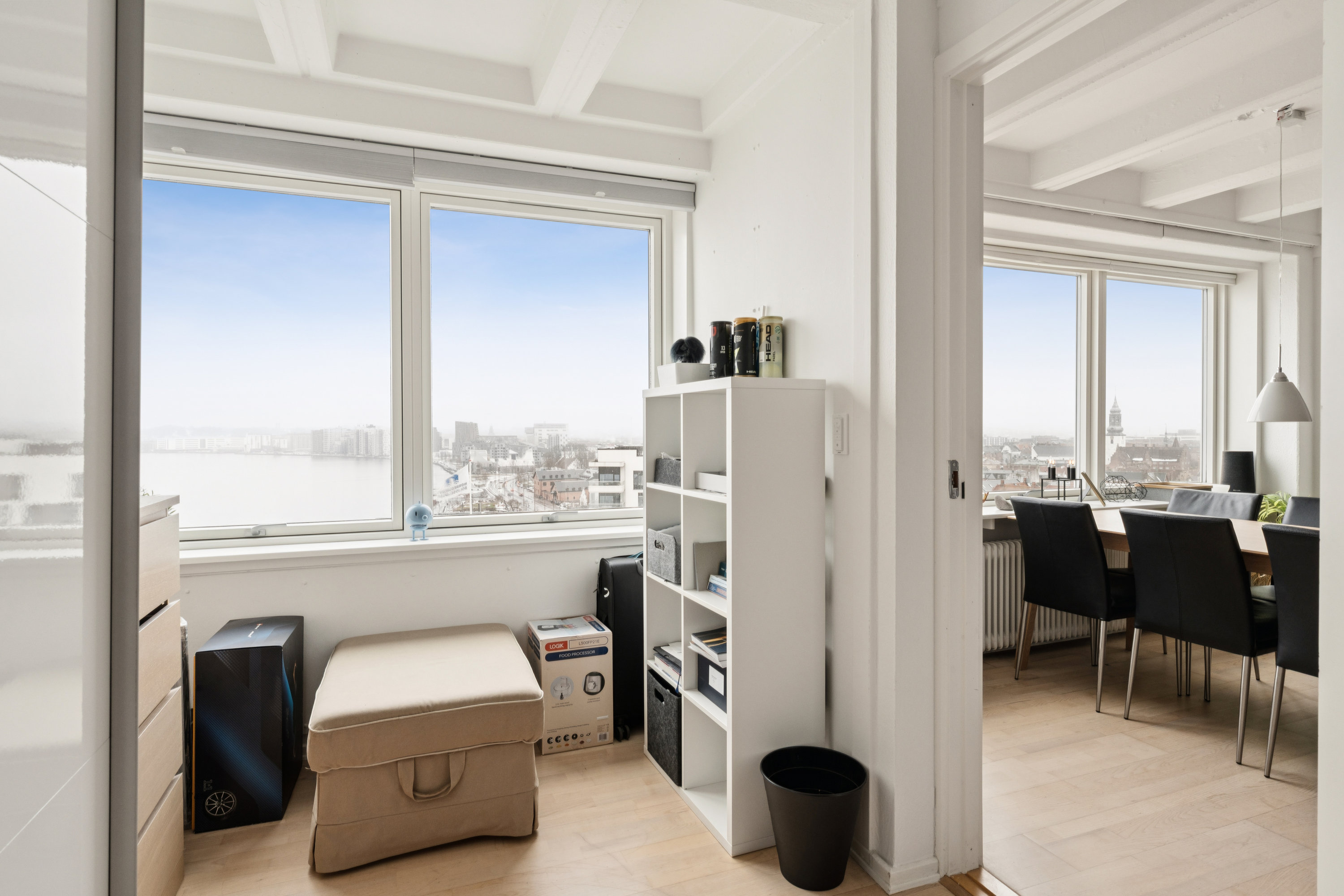 Fremhævet stue billede i fuldskærmstilstand. Billede af Vesterbro 127, 11. 1107., 9000 Aalborg