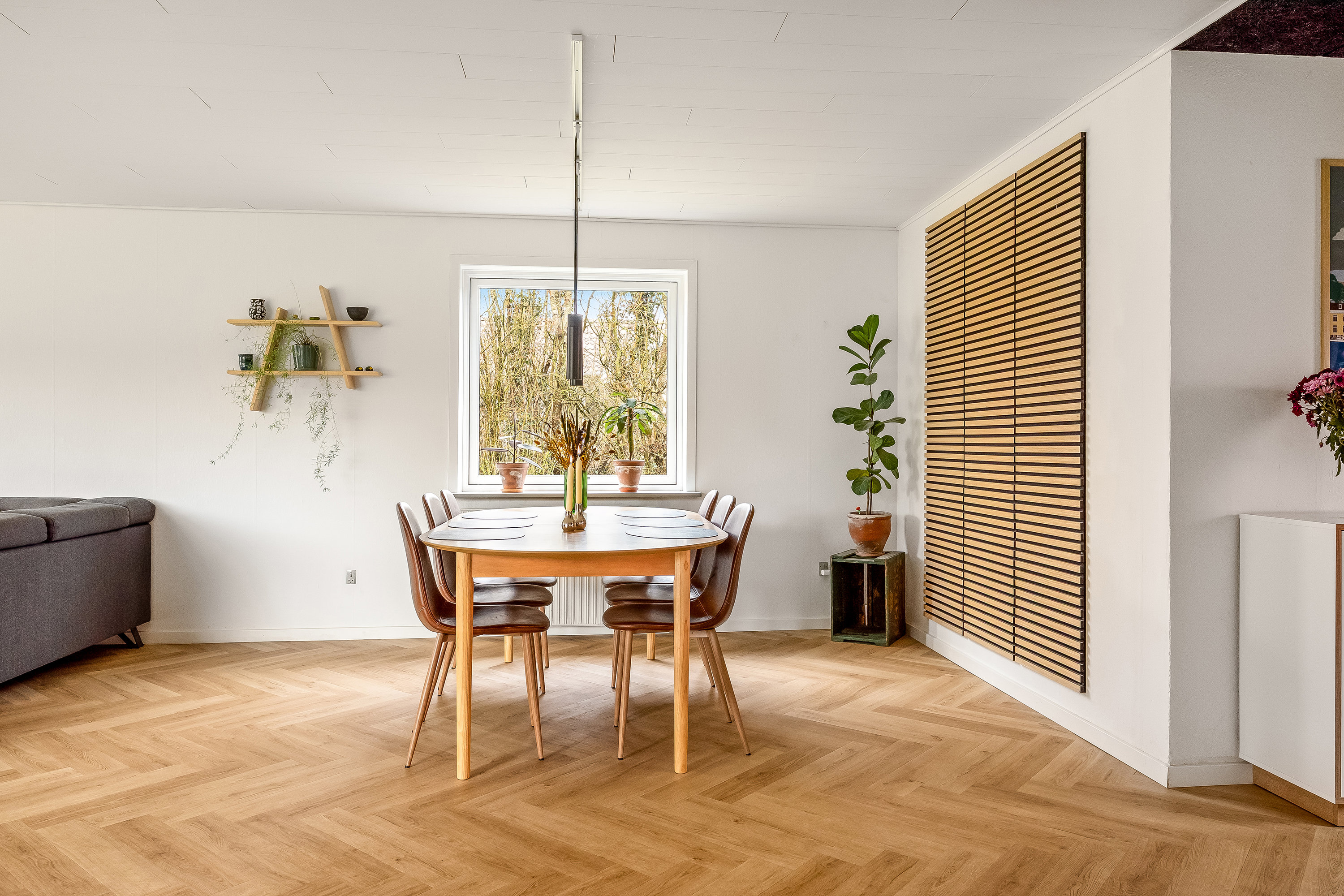 Fremhævet køkken alrum billede i fuldskærmstilstand. Billede af Birkedalen 13, Lomborg, 7620 Lemvig