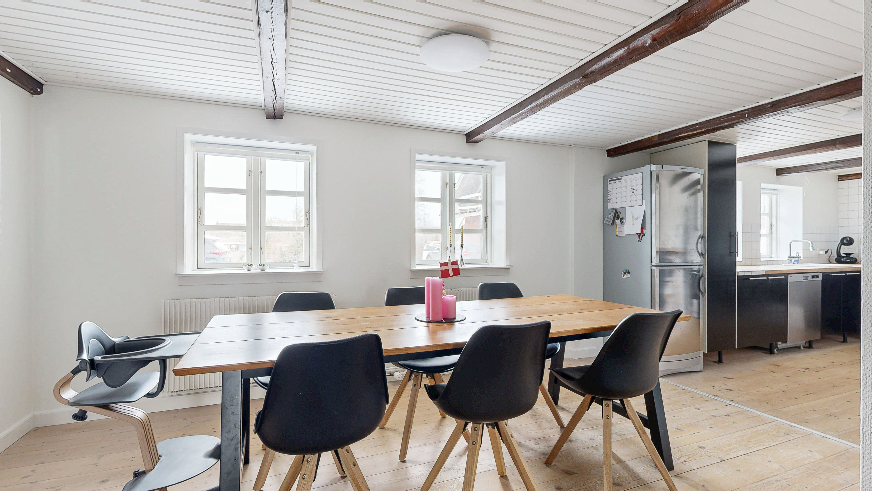 Fremhævet køkken alrum billede i fuldskærmstilstand. Billede af Lemming Bygade 36, 8632 Lemming