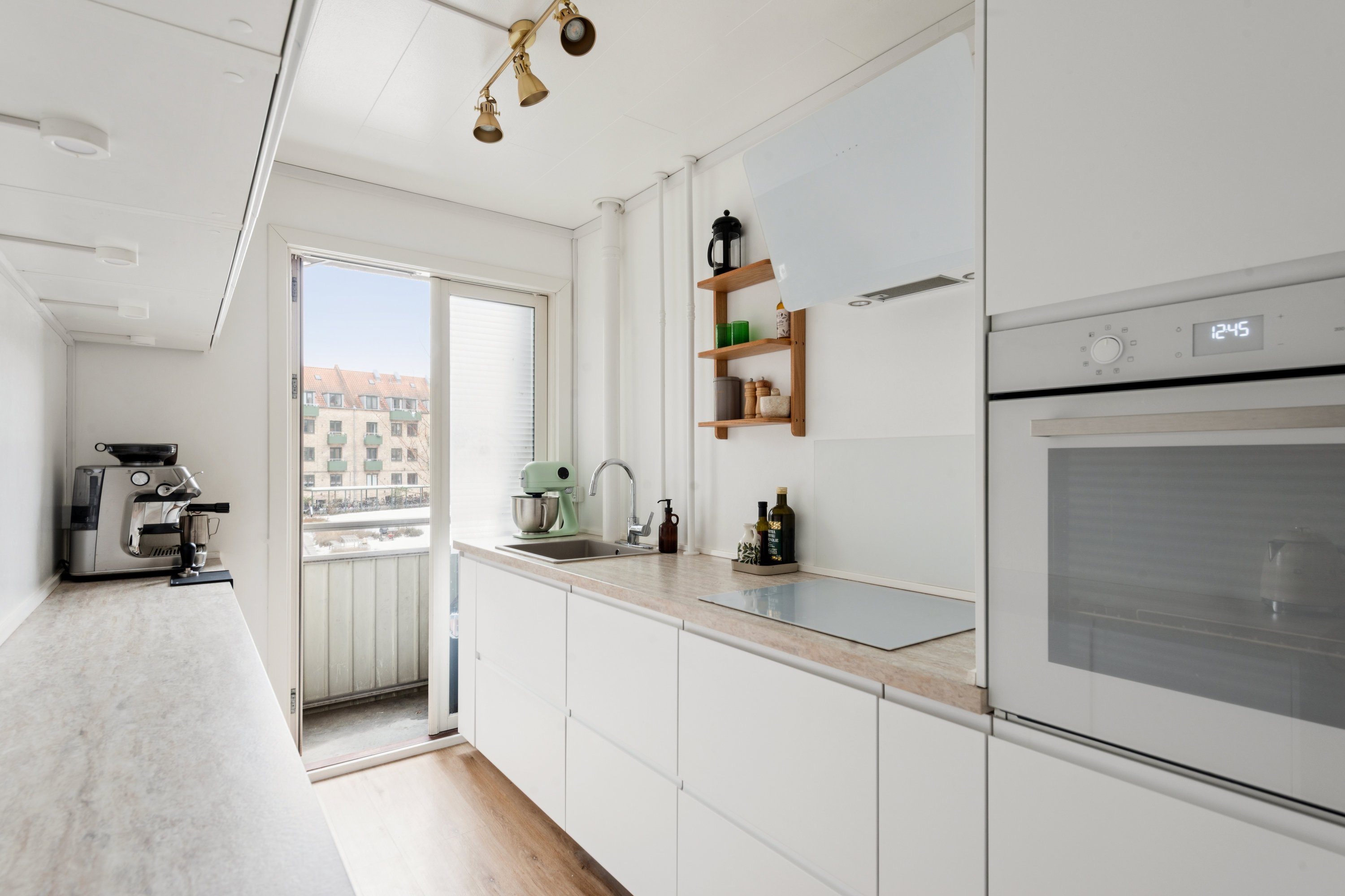 Fremhævet køkken billede i fuldskærmstilstand. Billede af Frederikssundsvej 195B, 1. th., 2700 Brønshøj