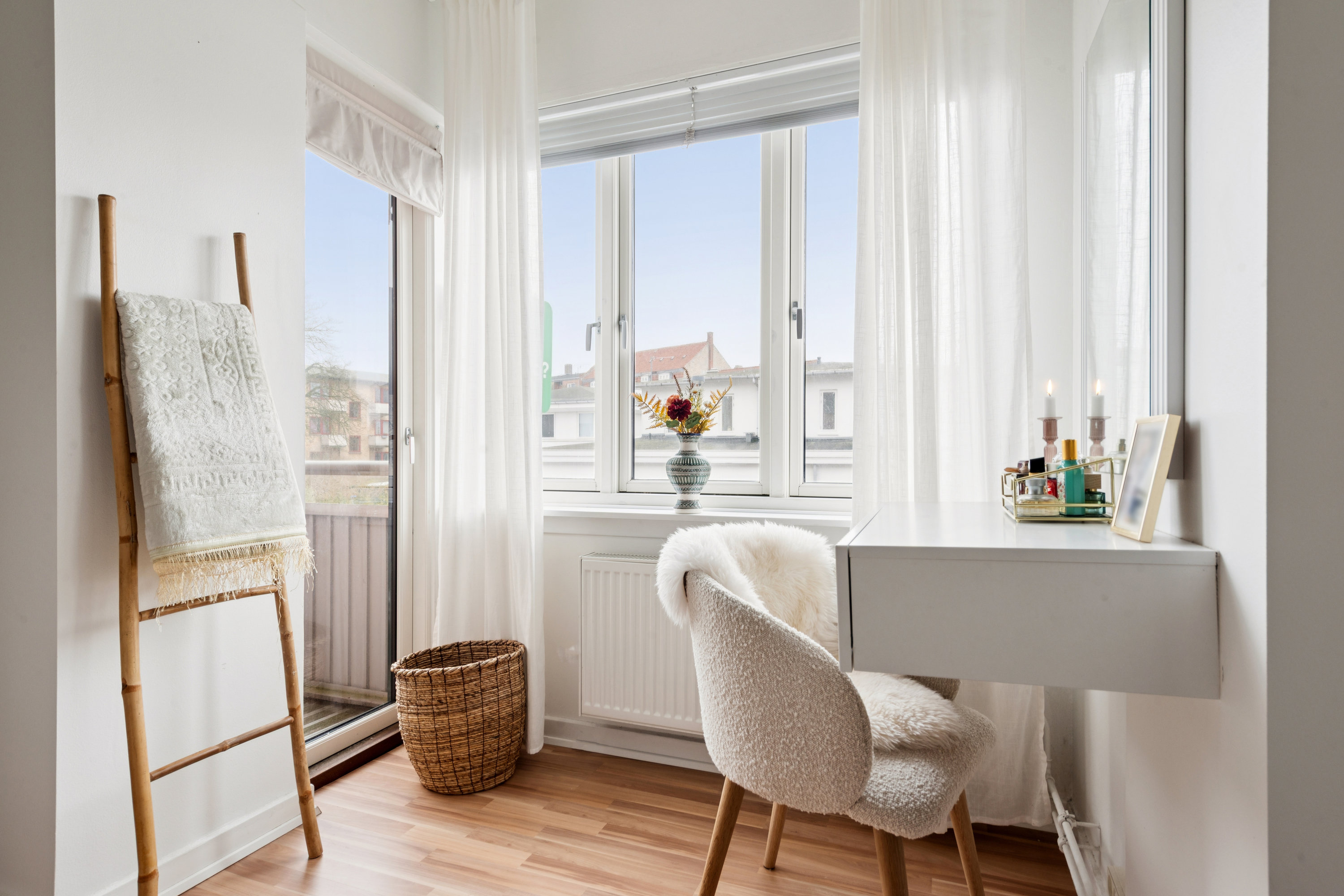 Fremhævet stue billede i fuldskærmstilstand. Billede af Frederikssundsvej 195B, 1. th., 2700 Brønshøj