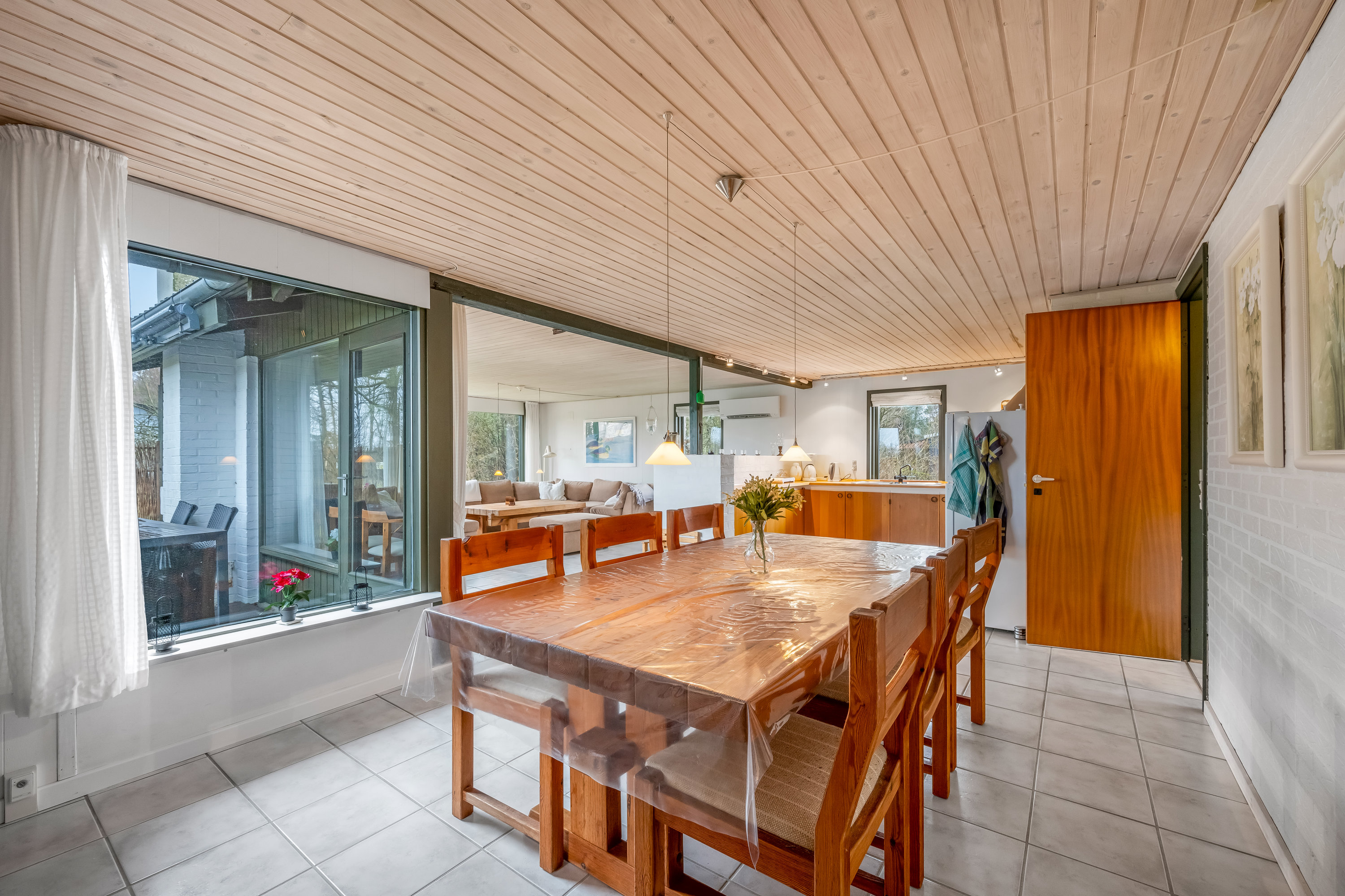 Fremhævet stue billede i fuldskærmstilstand. Billede af Oddervej 15, Vostrup, 6880 Tarm