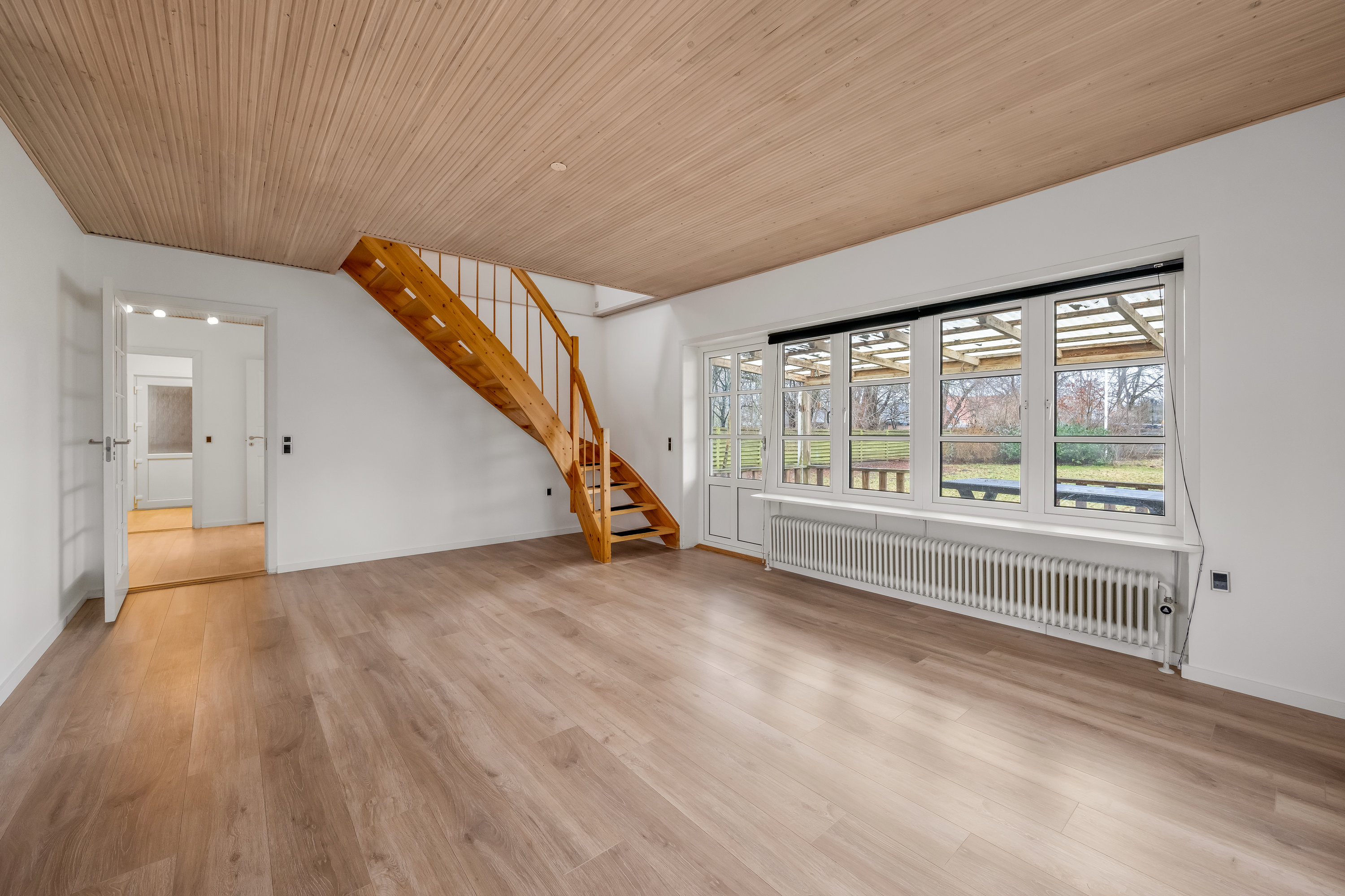 Fremhævet stue billede i fuldskærmstilstand. Billede af Vardevej 112, 6900 Skjern