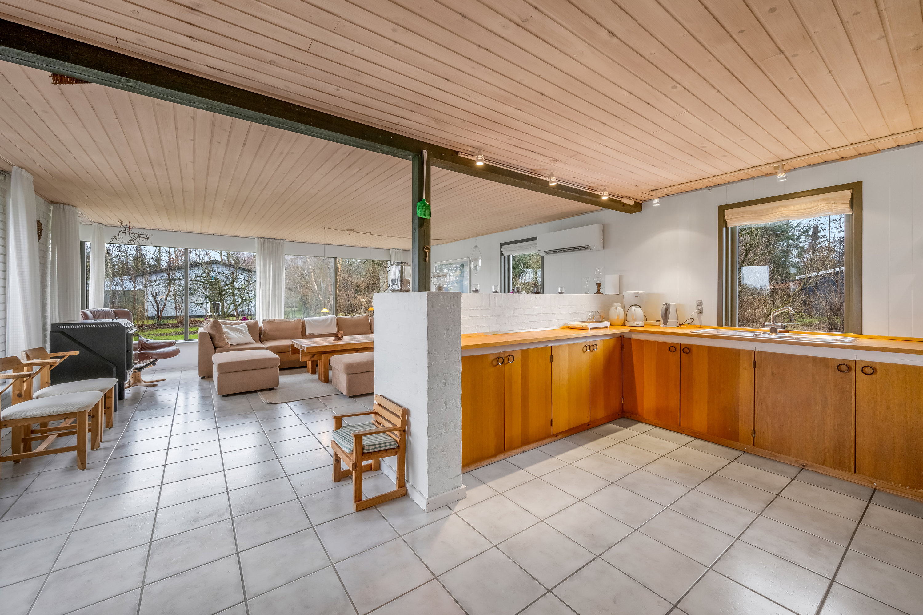 Fremhævet køkken billede i fuldskærmstilstand. Billede af Oddervej 15, Vostrup, 6880 Tarm