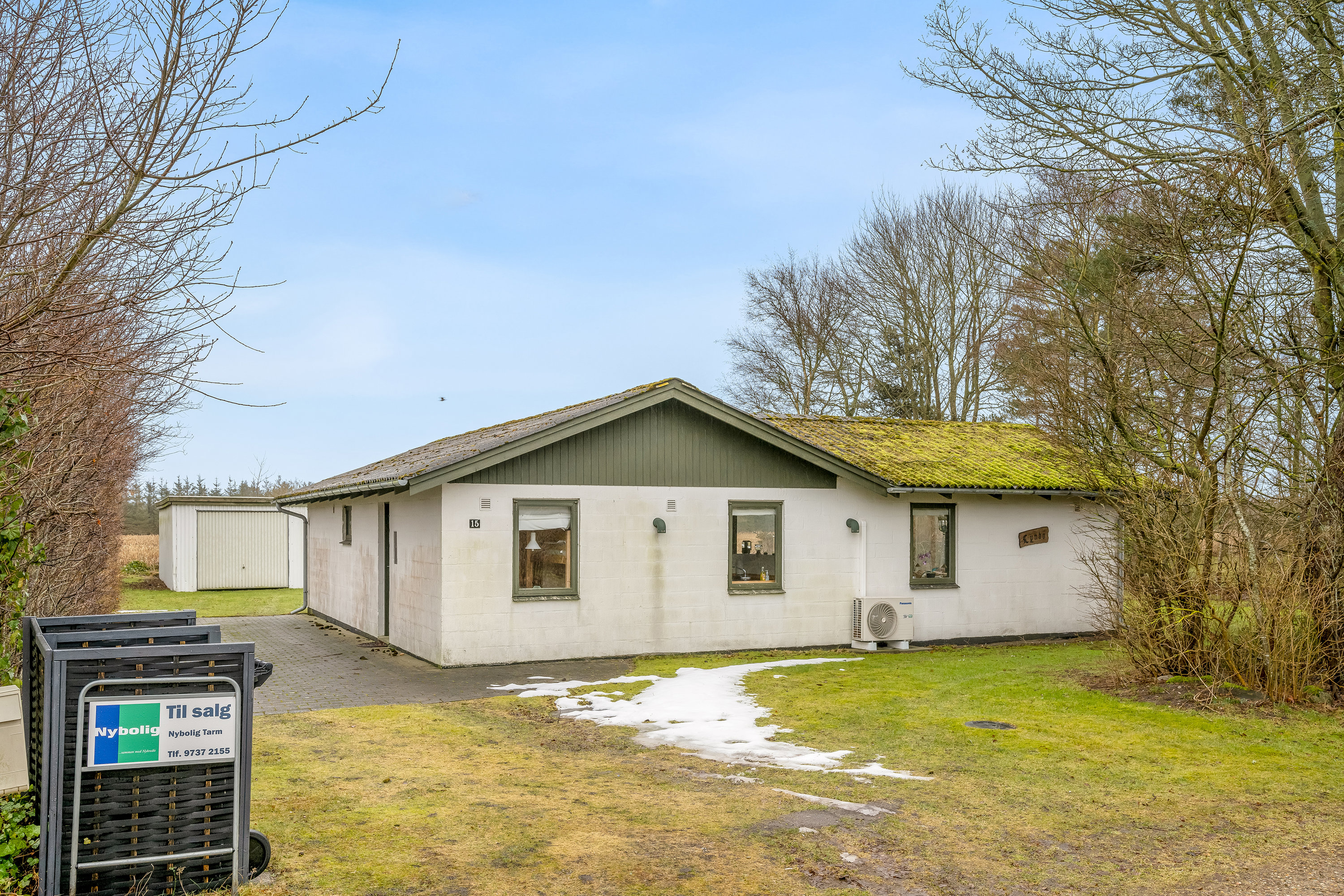 Fremhævet facade billede i fuldskærmstilstand. Billede af Oddervej 15, Vostrup, 6880 Tarm