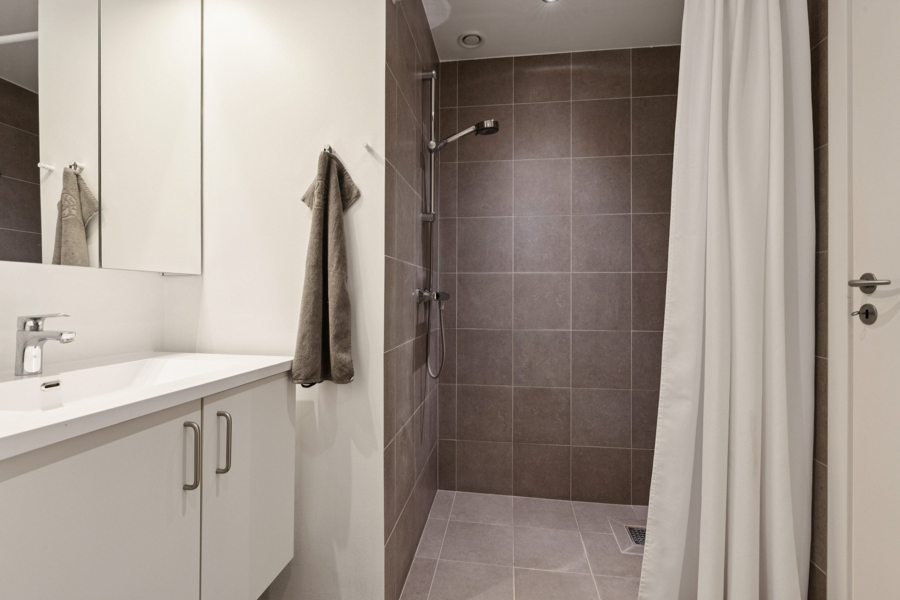 Fremhævet badeværelse billede i fuldskærmstilstand. Billede af Golfhaven 4, 2. tv., 9000 Aalborg