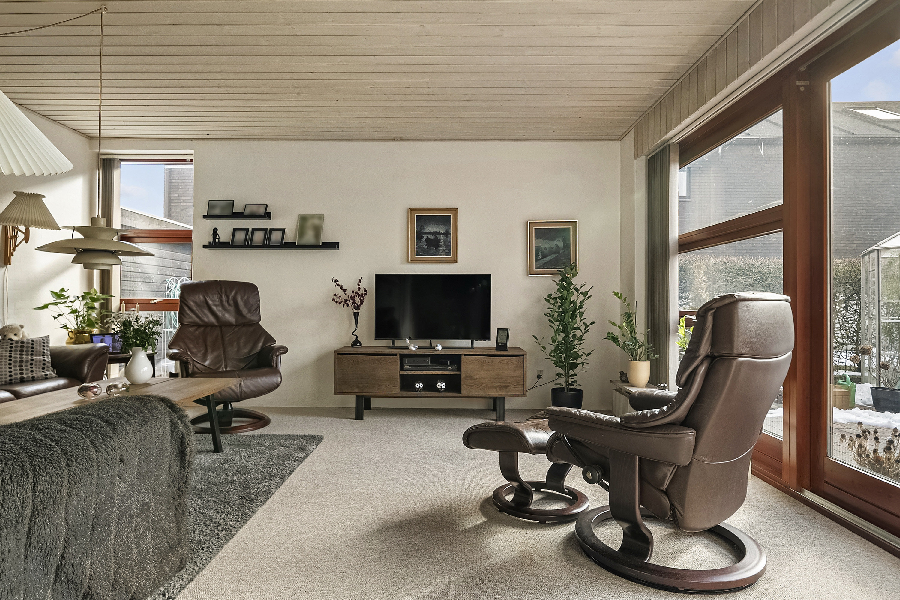 Fremhævet stue billede i fuldskærmstilstand. Billede af Vejlby Ringvej 8, Risvangen, 8200 Aarhus N