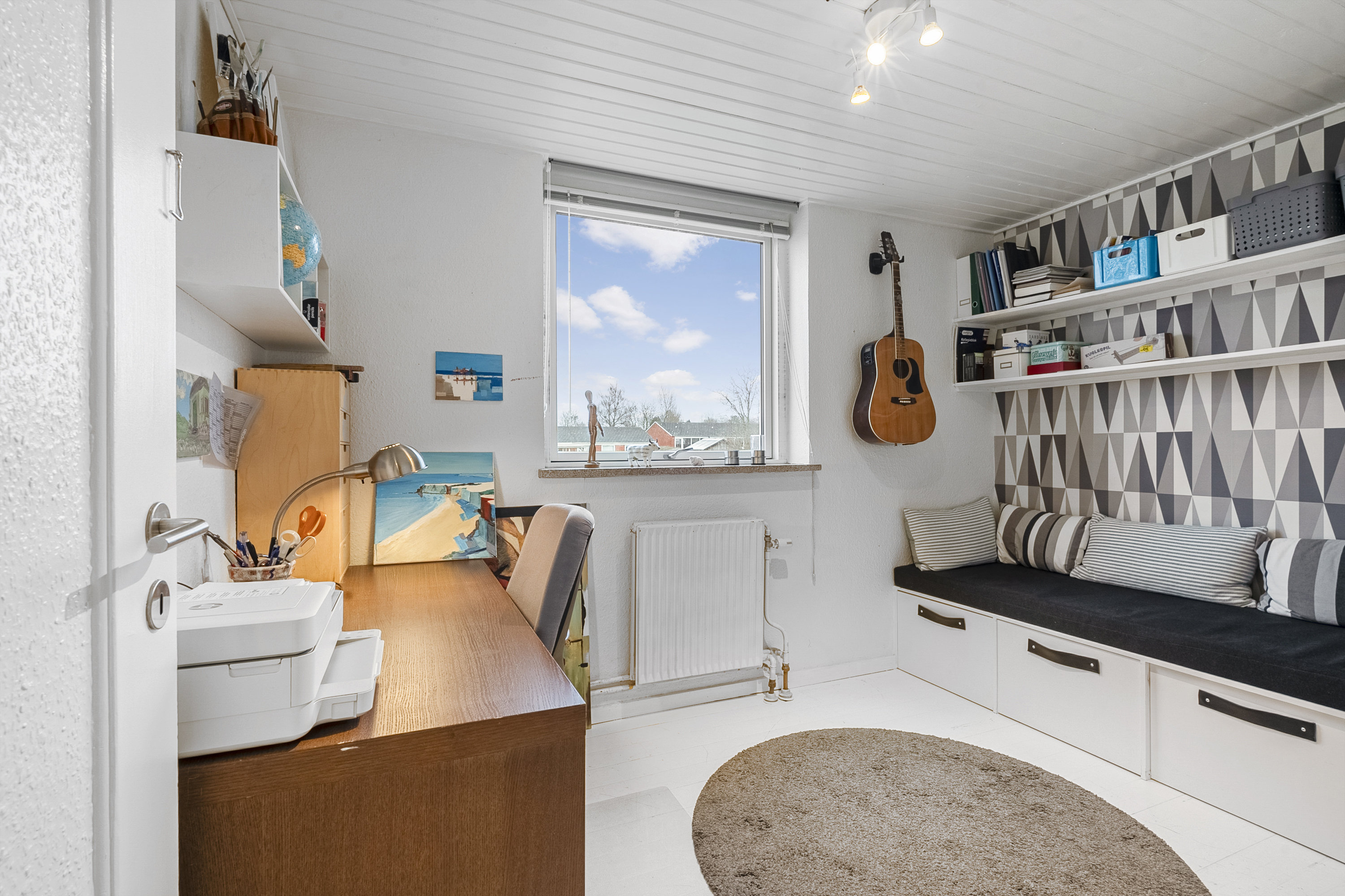 Fremhævet kontor billede i fuldskærmstilstand. Billede af Nyhøjen 702, 5330 Munkebo