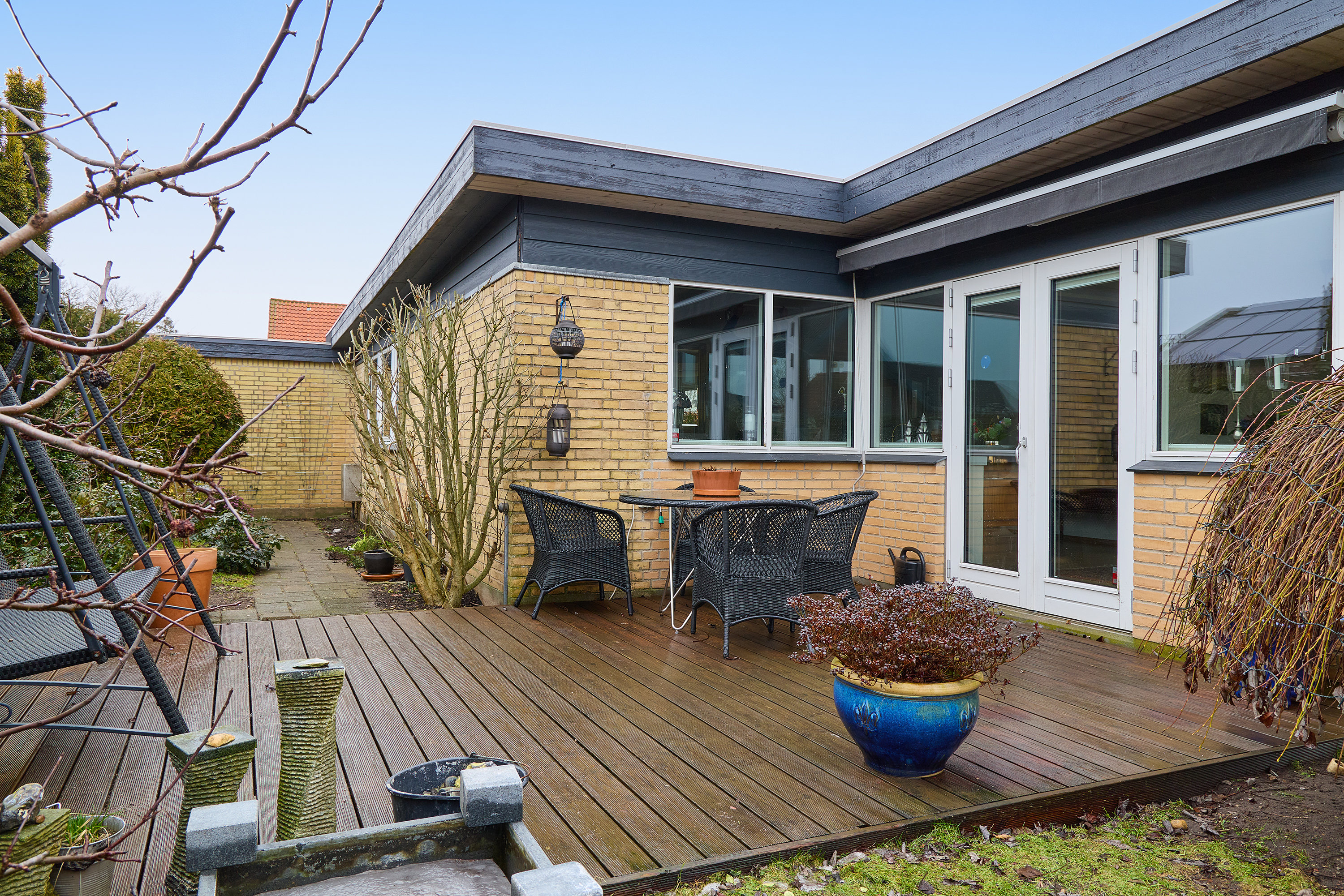Fremhævet terrasse billede i fuldskærmstilstand. Billede af Klintevej 1A, 3600 Frederikssund