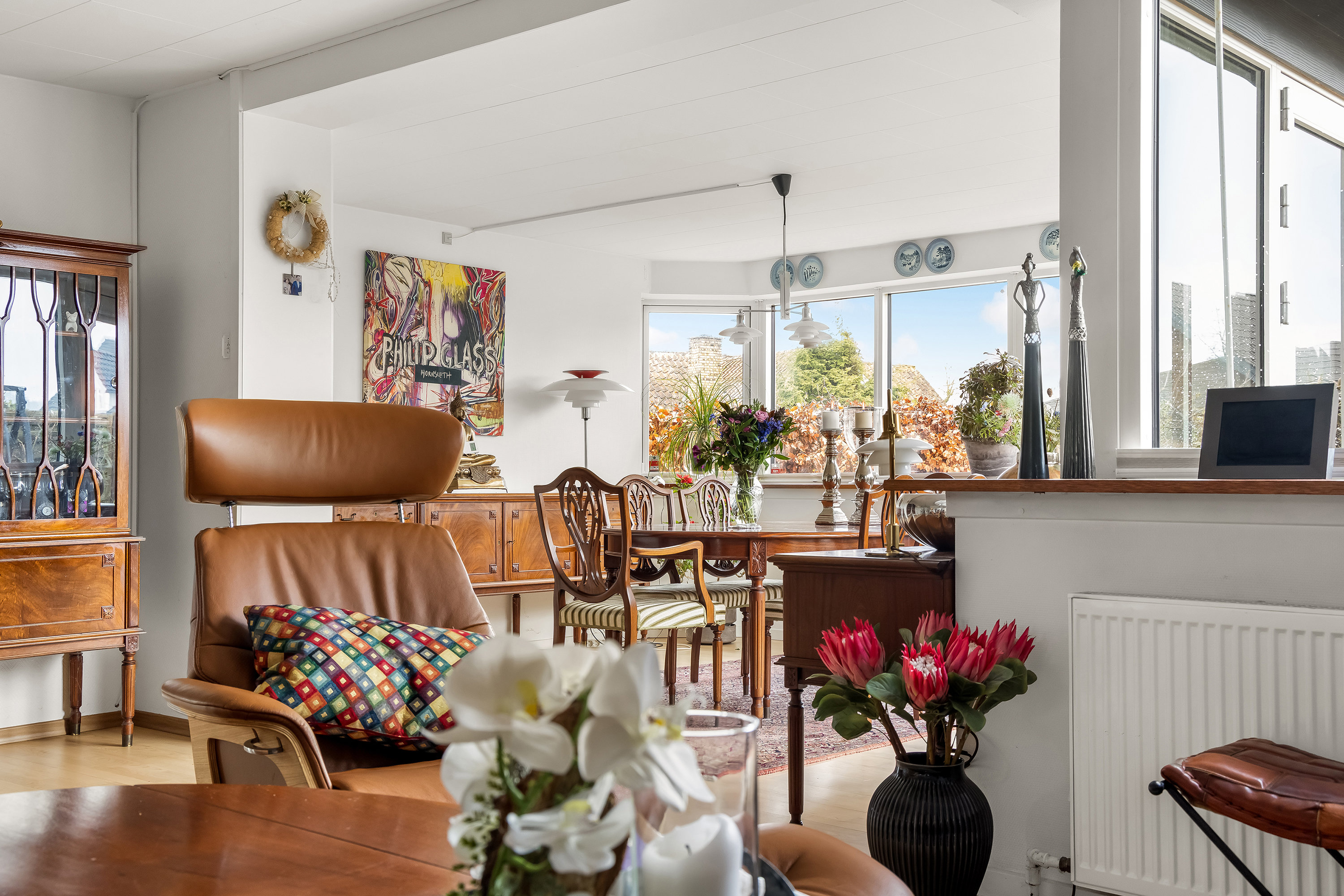 Fremhævet stue billede i fuldskærmstilstand. Billede af Klintevej 1A, 3600 Frederikssund