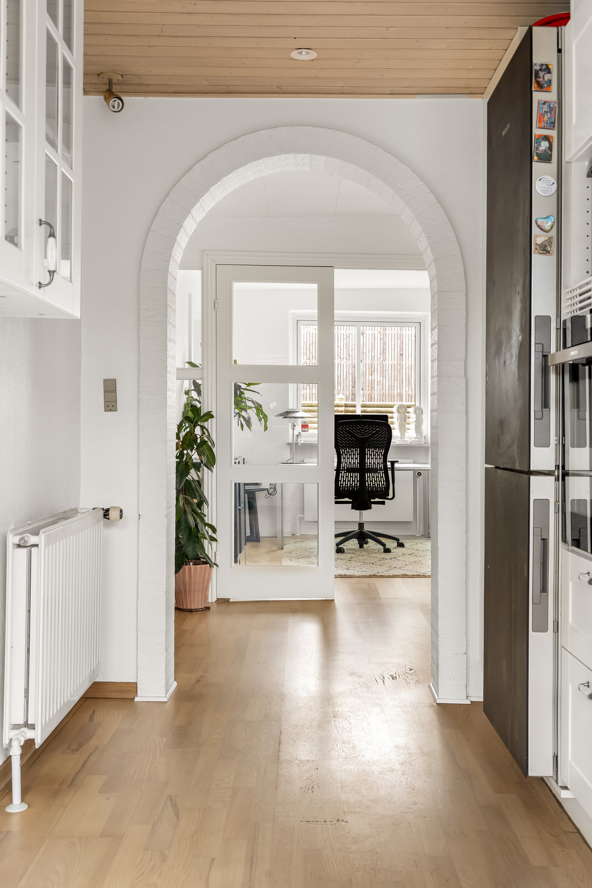 Fremhævet køkken billede i fuldskærmstilstand. Billede af Klintevej 1A, 3600 Frederikssund