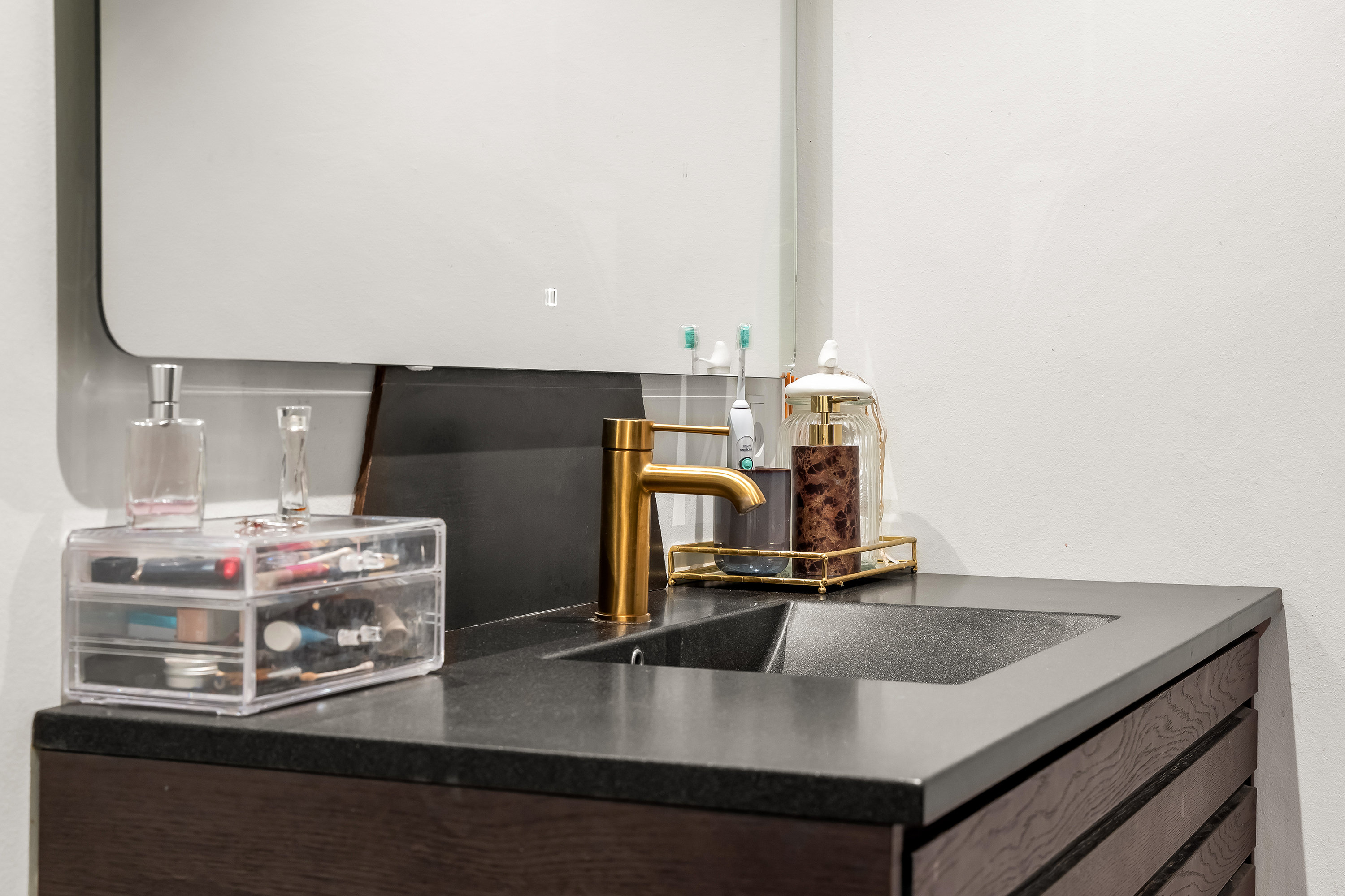 Fremhævet badeværelse billede i fuldskærmstilstand. Billede af Klintevej 1A, 3600 Frederikssund