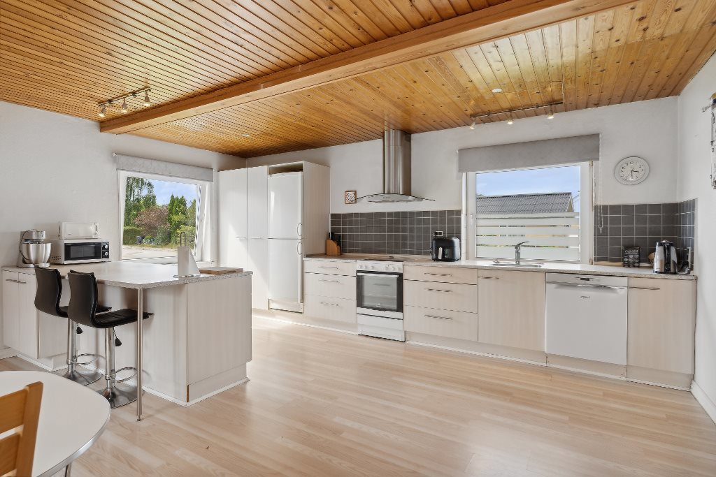 Fremhævet køkken billede i fuldskærmstilstand. Billede af Mikkelsgade 26, 8850 Bjerringbro