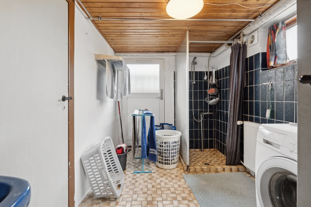 Fremhævet badeværelse billede i fuldskærmstilstand. Billede af Mikkelsgade 26, 8850 Bjerringbro