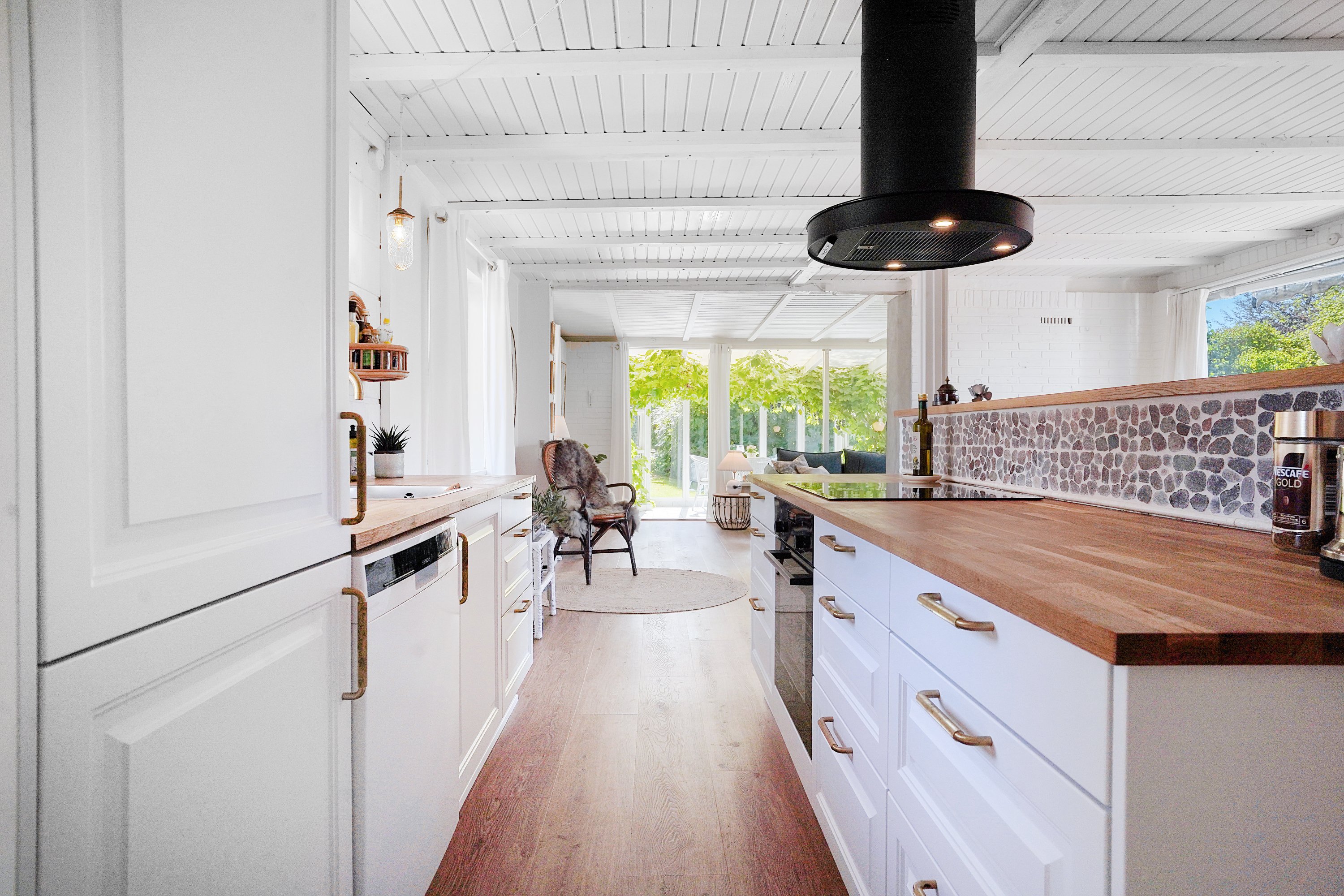 Fremhævet køkken billede i fuldskærmstilstand. Billede af Ørnevej 11, 3120 Dronningmølle