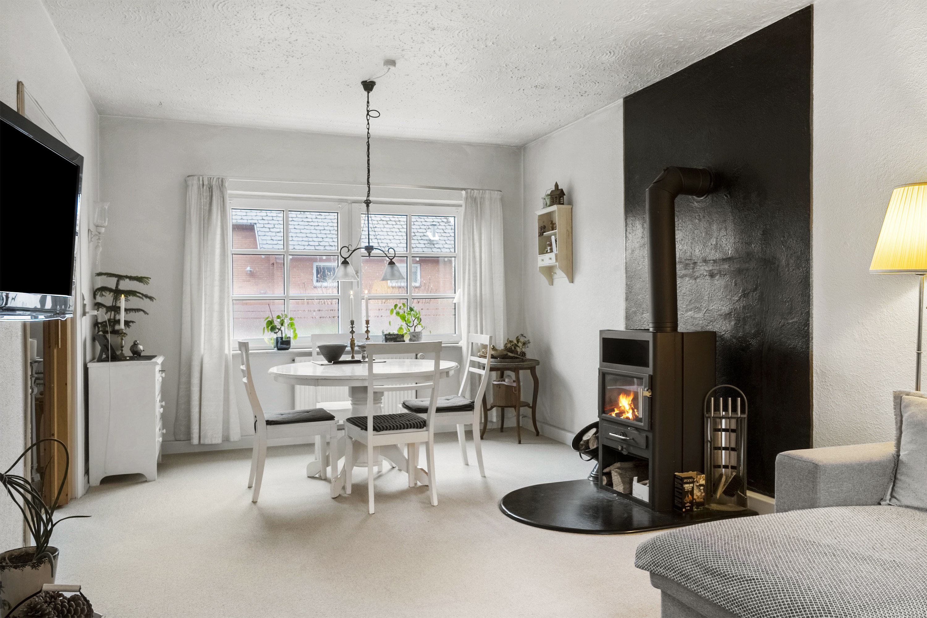 Fremhævet stue billede i fuldskærmstilstand. Billede af Reberbanen 4, 6990 Ulfborg