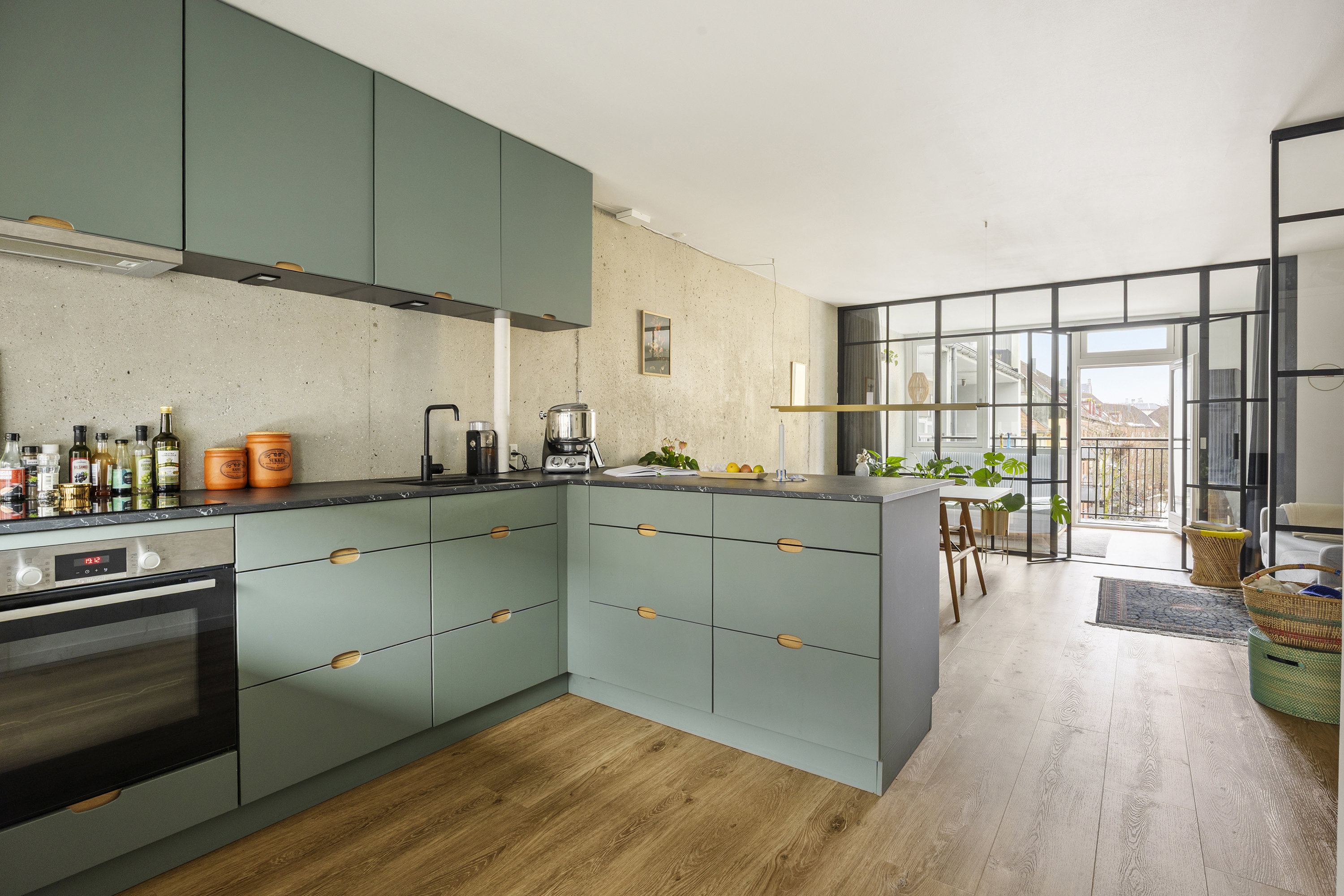Fremhævet køkken alrum billede i fuldskærmstilstand. Billede af Blågårdsgade 26, 3. 22., 2200 København N