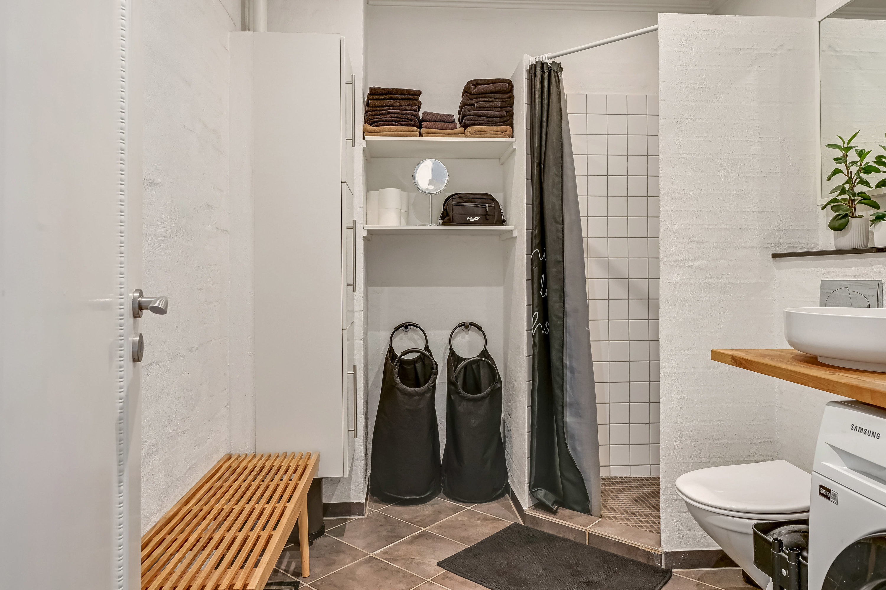 Fremhævet badeværelse billede i fuldskærmstilstand. Billede af Torvegade 72, 1. th., 6700 Esbjerg