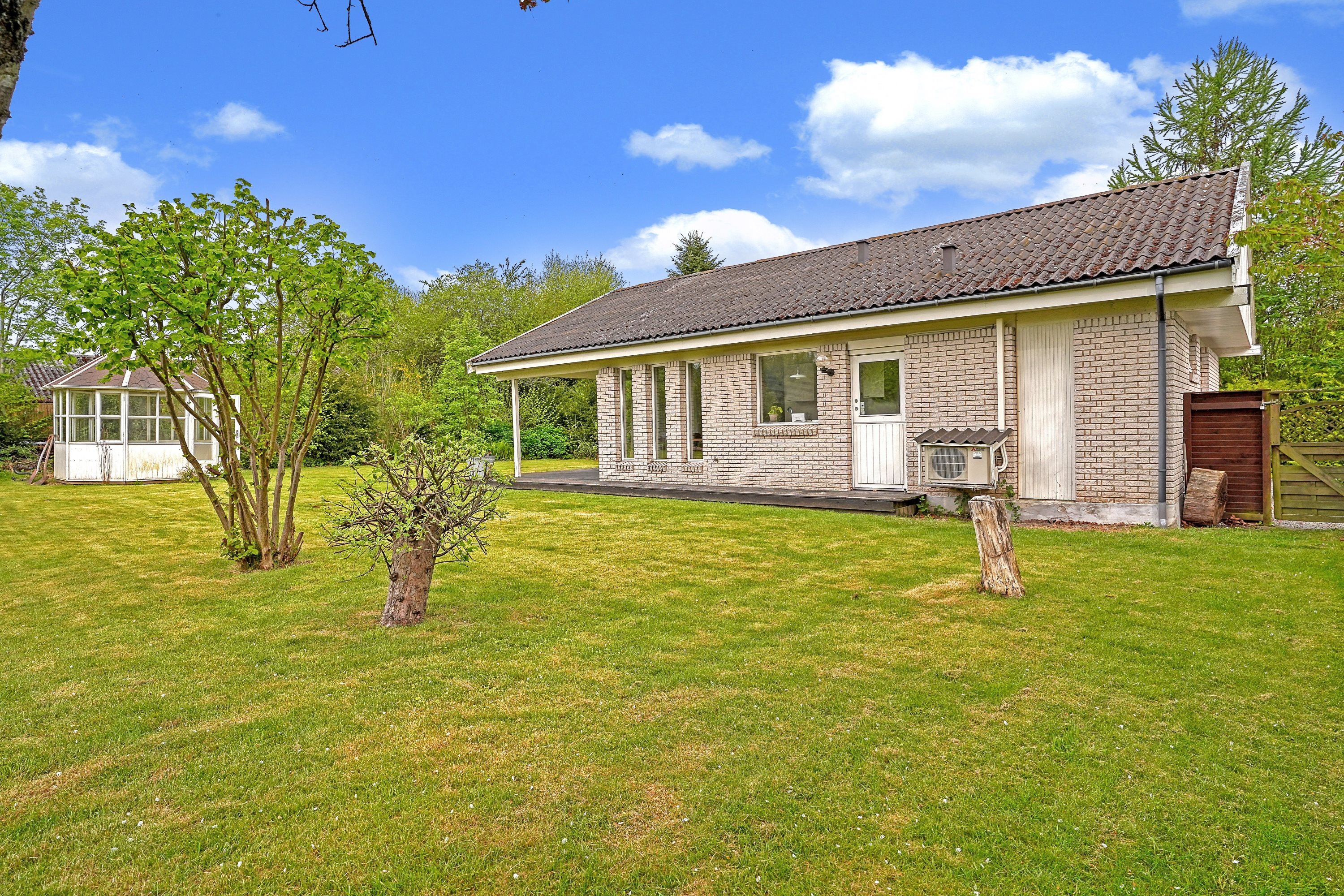 Vænget 10, 3120 Dronningmølle