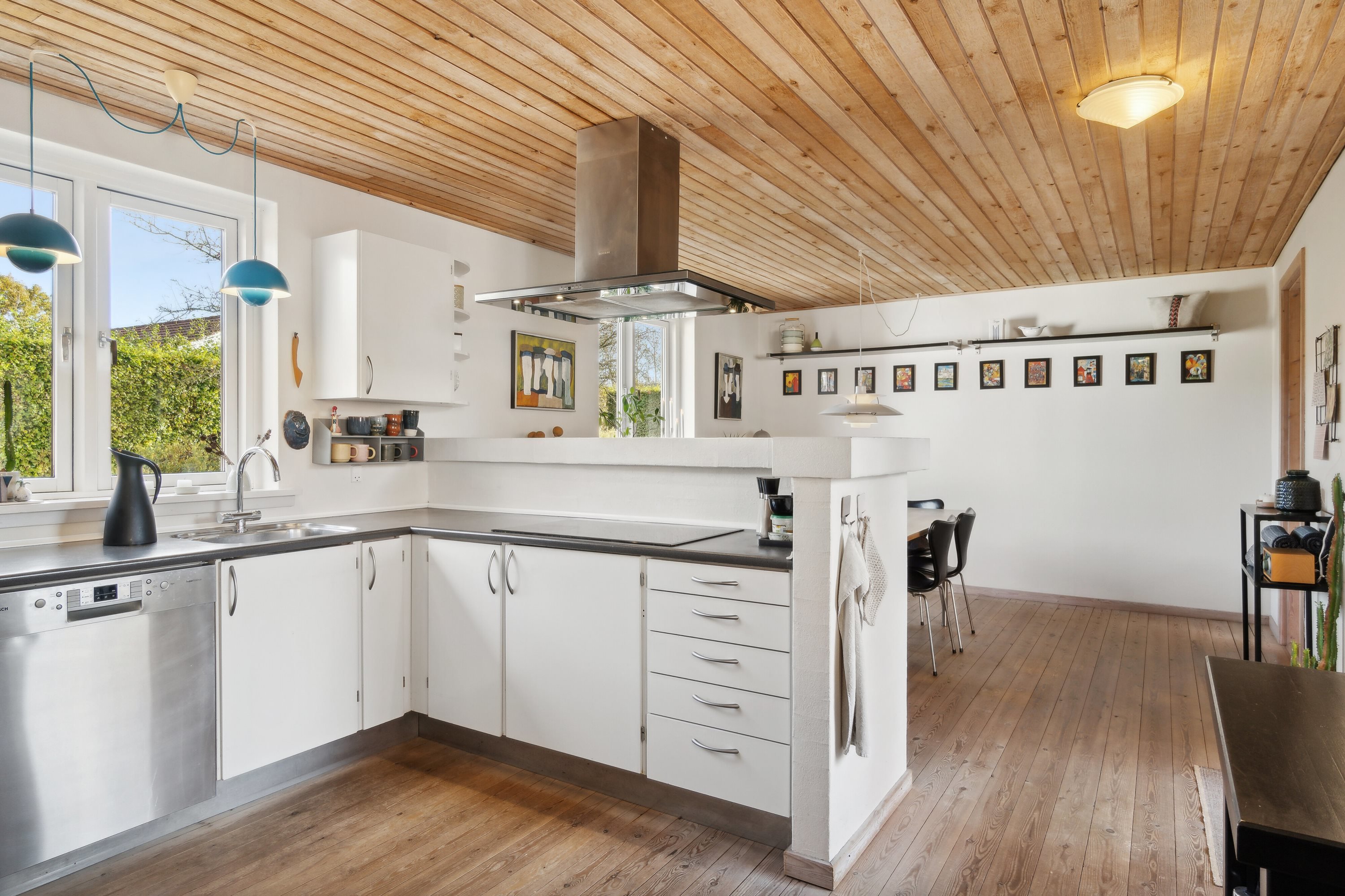 Fremhævet køkken/alrum billede i fuldskærmstilstand. Billede af Poppelvej 71, Glyngøre, 7870 Roslev