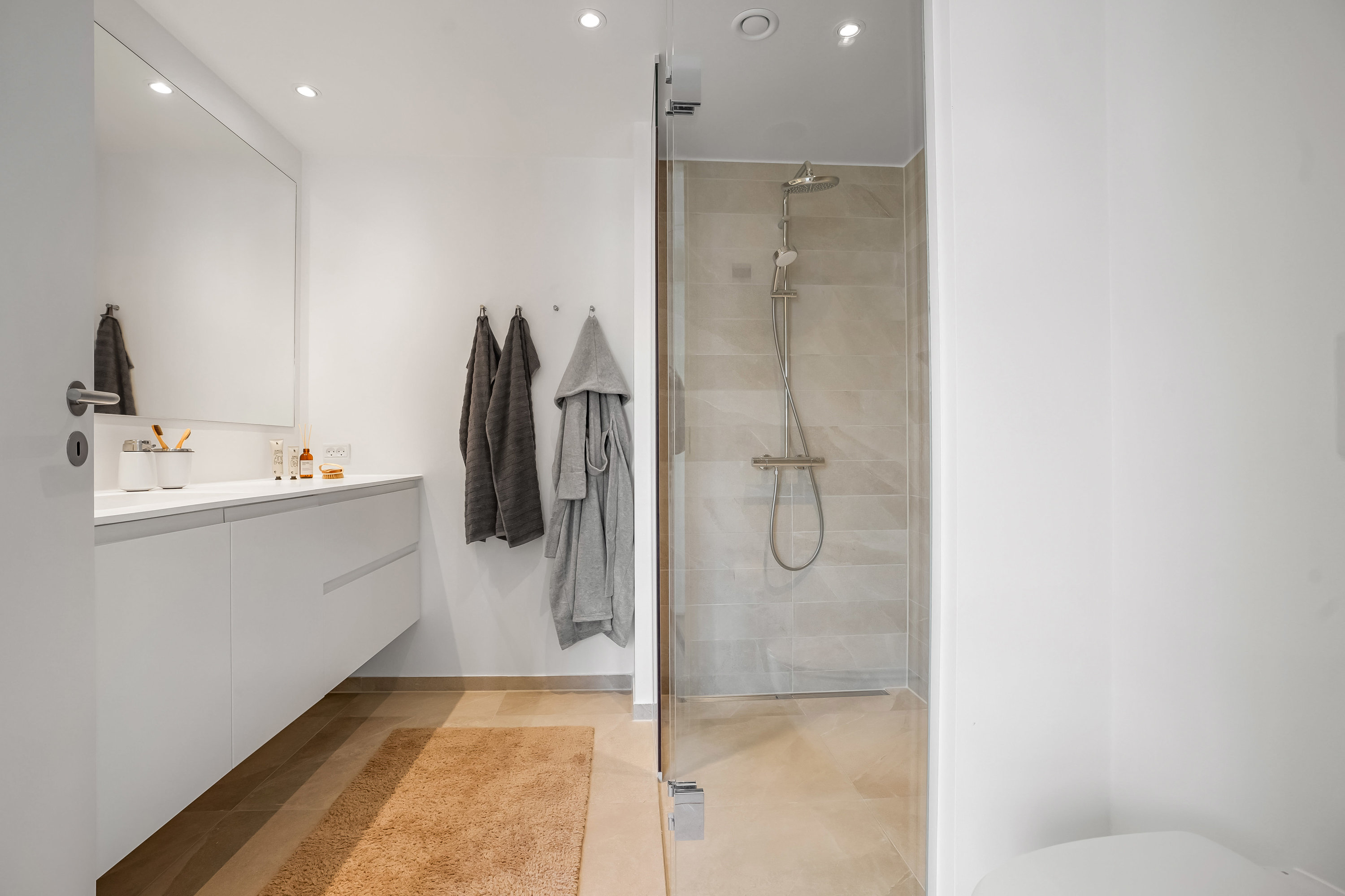 Fremhævet badeværelse billede i fuldskærmstilstand. Billede af Malmøgade 43, 1. tv., 5000 Odense C