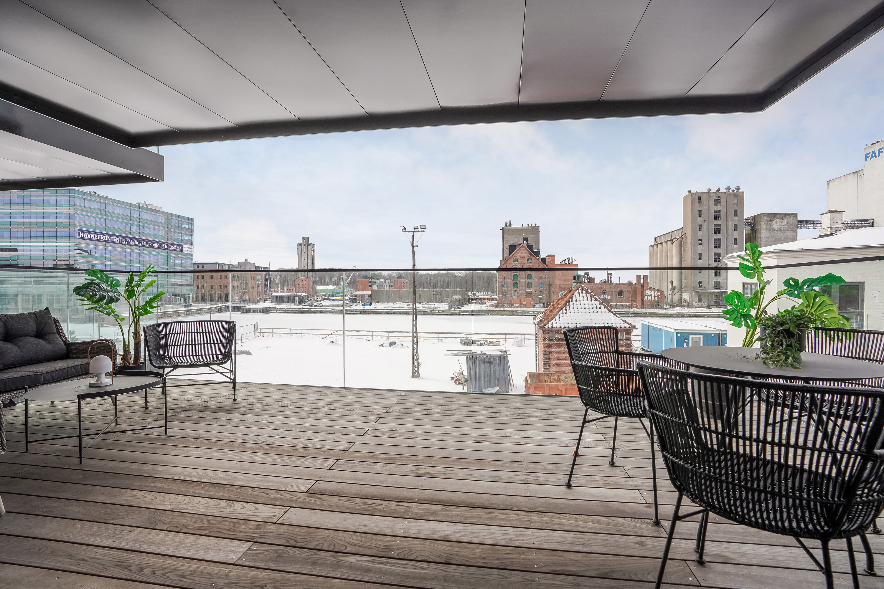 Fremhævet terrasse billede i fuldskærmstilstand. Billede af Malmøgade 43, 1. tv., 5000 Odense C