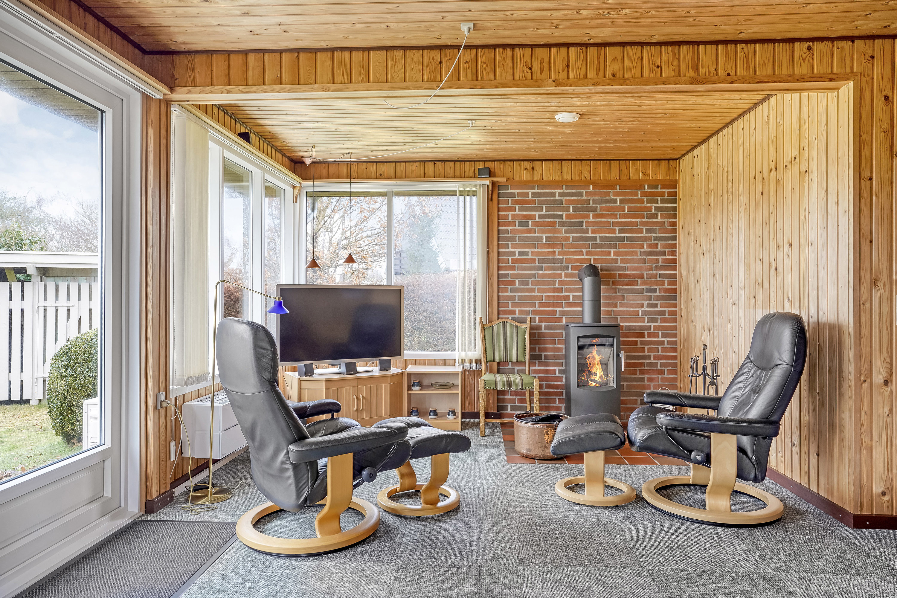 Fremhævet stue billede i fuldskærmstilstand. Billede af Bekkasinvej 3, Bro, 5464 Brenderup Fyn