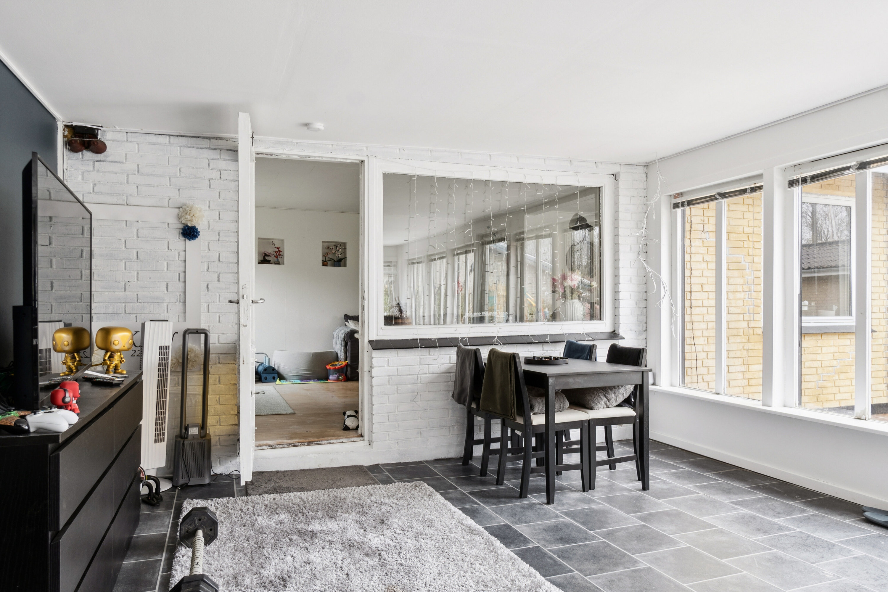 Fremhævet spisestue billede i fuldskærmstilstand. Billede af Agerhønevej 15B, 4200 Slagelse