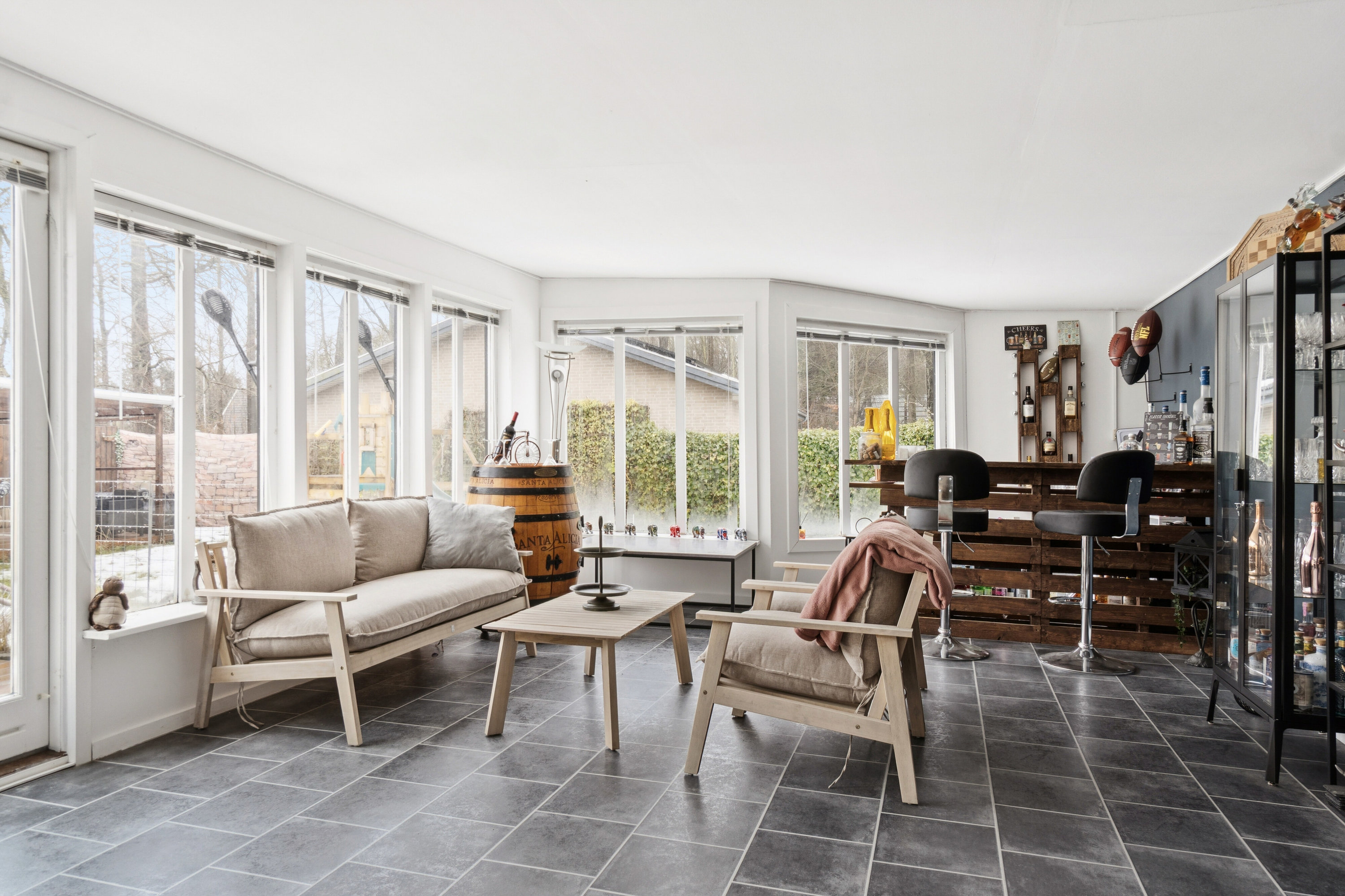 Fremhævet stue billede i fuldskærmstilstand. Billede af Agerhønevej 15B, 4200 Slagelse