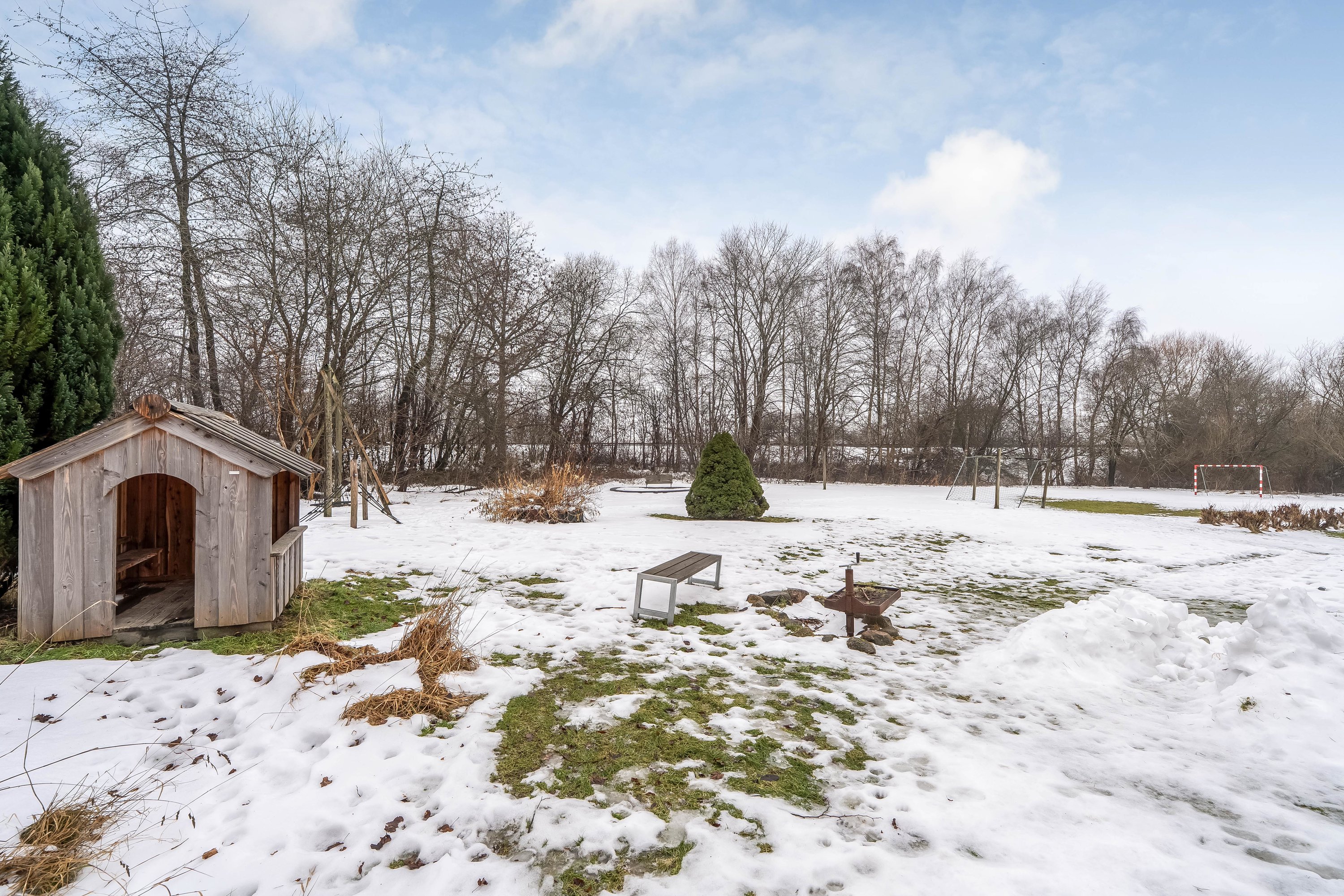 Fremhævet have billede i fuldskærmstilstand. Billede af Slåenbækken 6, Ny Hammersholt, 3400 Hillerød