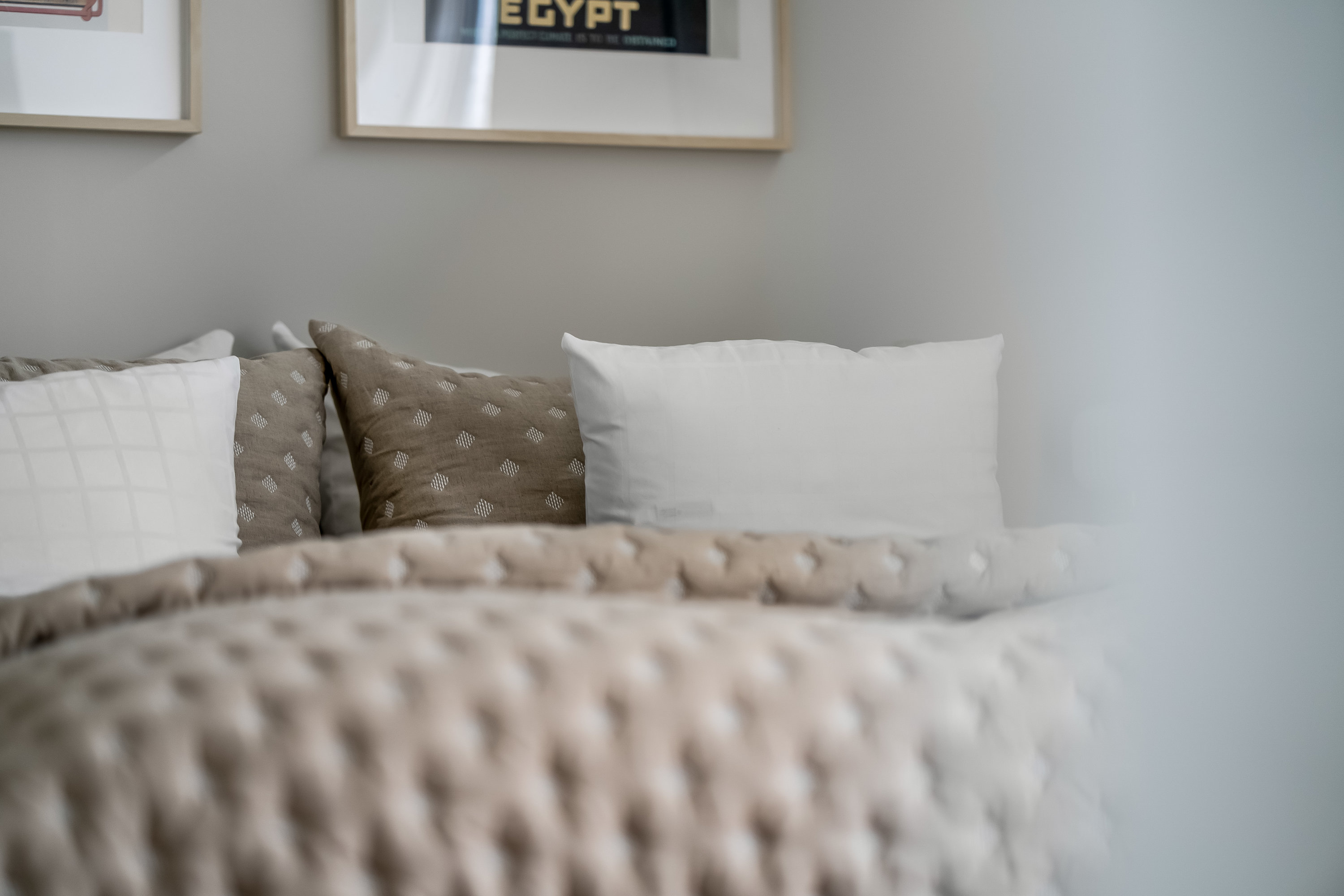 Fremhævet soveværelse billede i fuldskærmstilstand. Billede af Granvej 67, Annisse, 3200 Helsinge