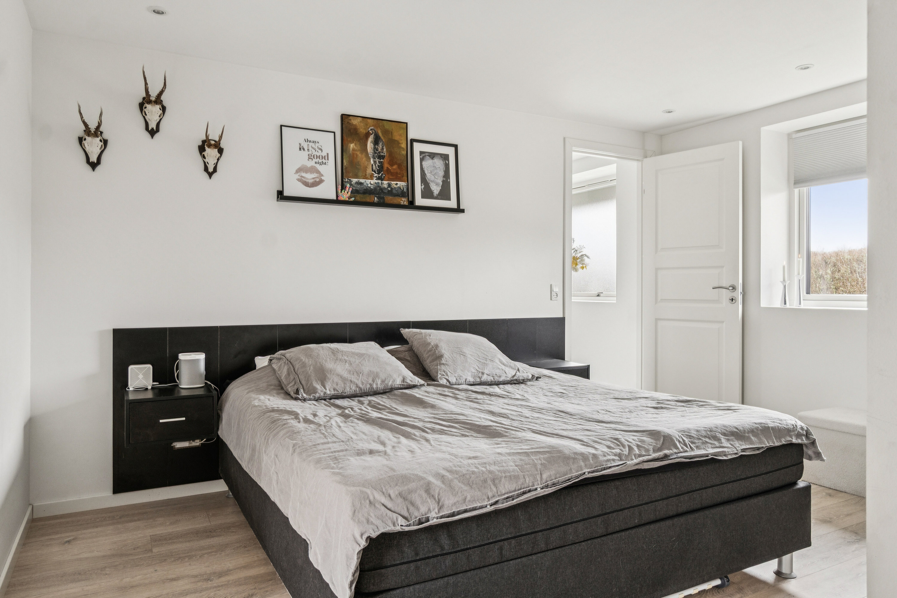 Fremhævet soveværelse billede i fuldskærmstilstand. Billede af Vibevej 15, 4261 Dalmose