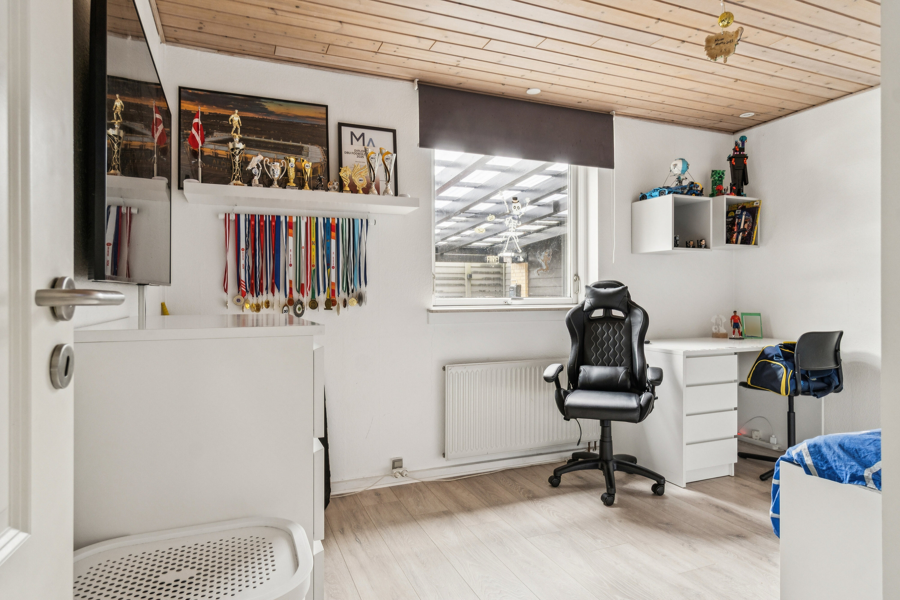 Fremhævet arbejdsværelse billede i fuldskærmstilstand. Billede af Vibevej 15, 4261 Dalmose