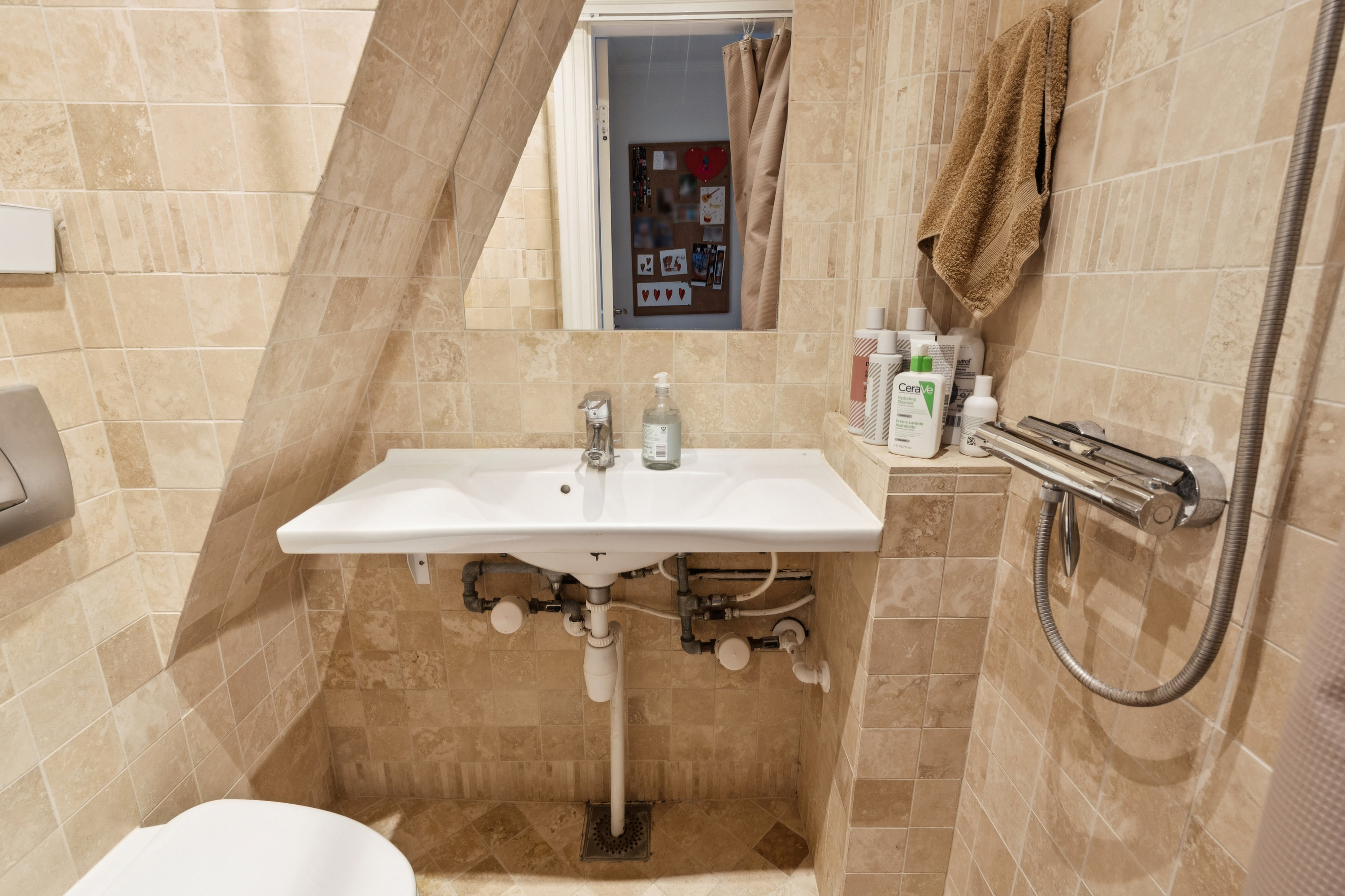 Fremhævet badeværelse billede i fuldskærmstilstand. Billede af Langelandsgade 6, 3. tv., 9000 Aalborg