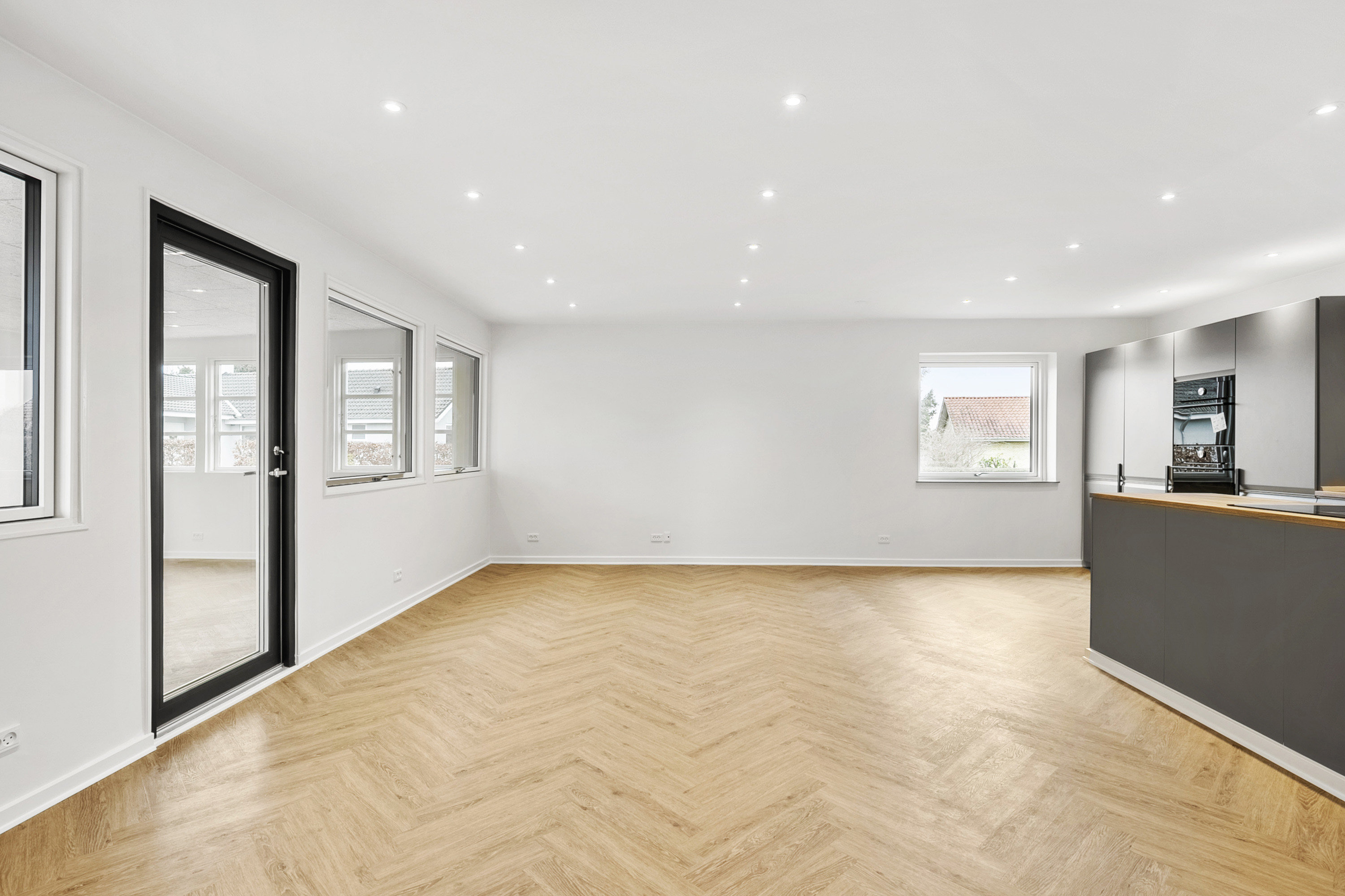 Fremhævet køkken billede i fuldskærmstilstand. Billede af Bjergmarken 16, Hjallese, 5260 Odense S