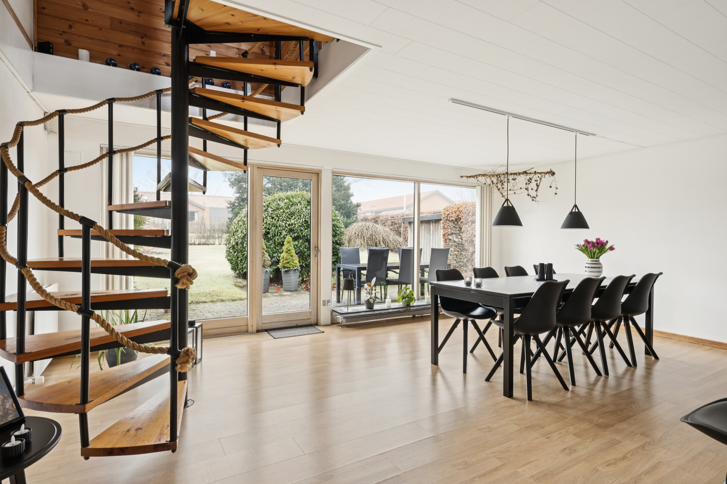 Fremhævet stue billede i fuldskærmstilstand. Billede af Granvænget 13, 7850 Stoholm Jyll