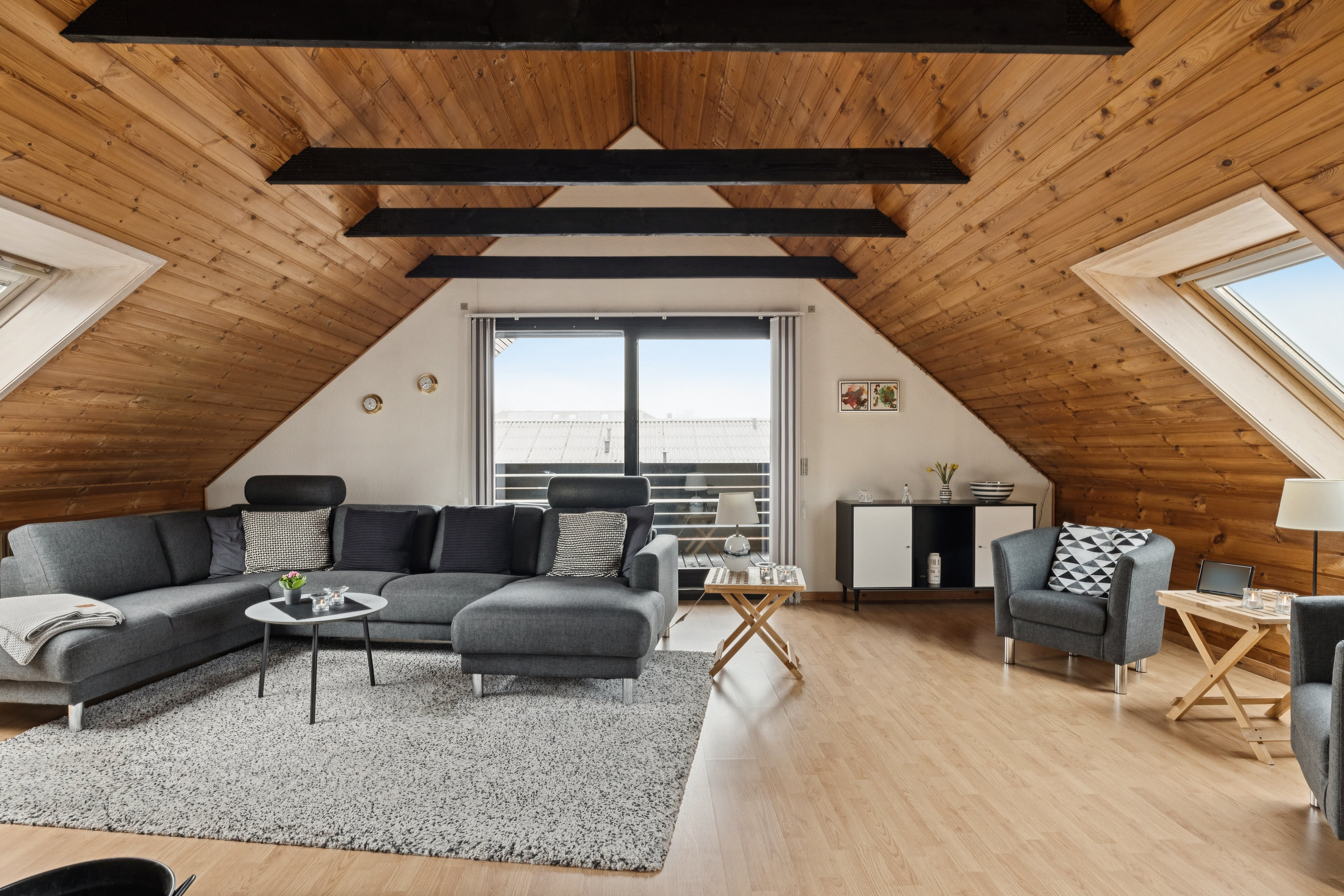 Fremhævet stue billede i fuldskærmstilstand. Billede af Granvænget 13, 7850 Stoholm Jyll