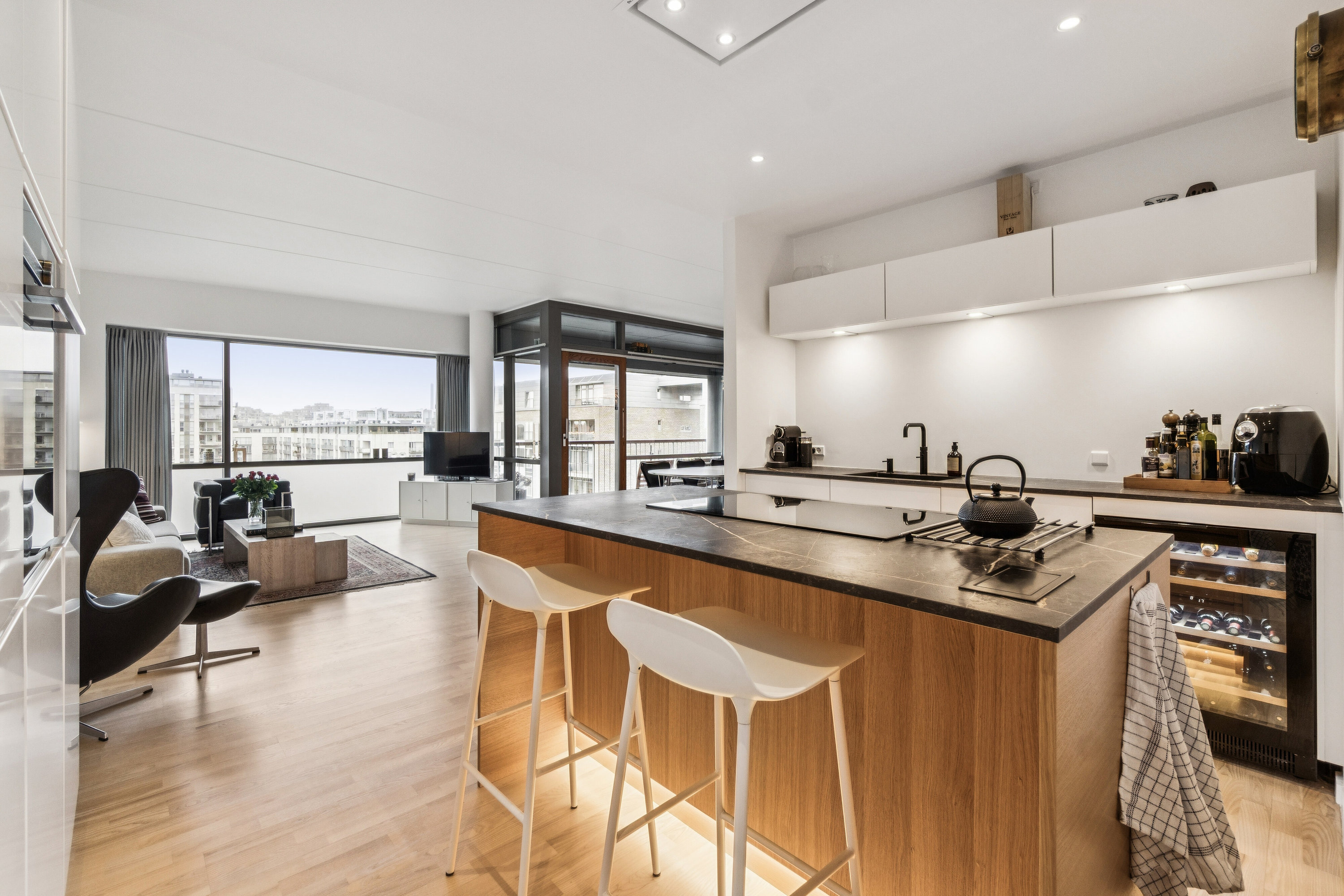 Fremhævet køkken billede i fuldskærmstilstand. Billede af Carl Th. Zahles Gade 6, 5. th., 2300 København S